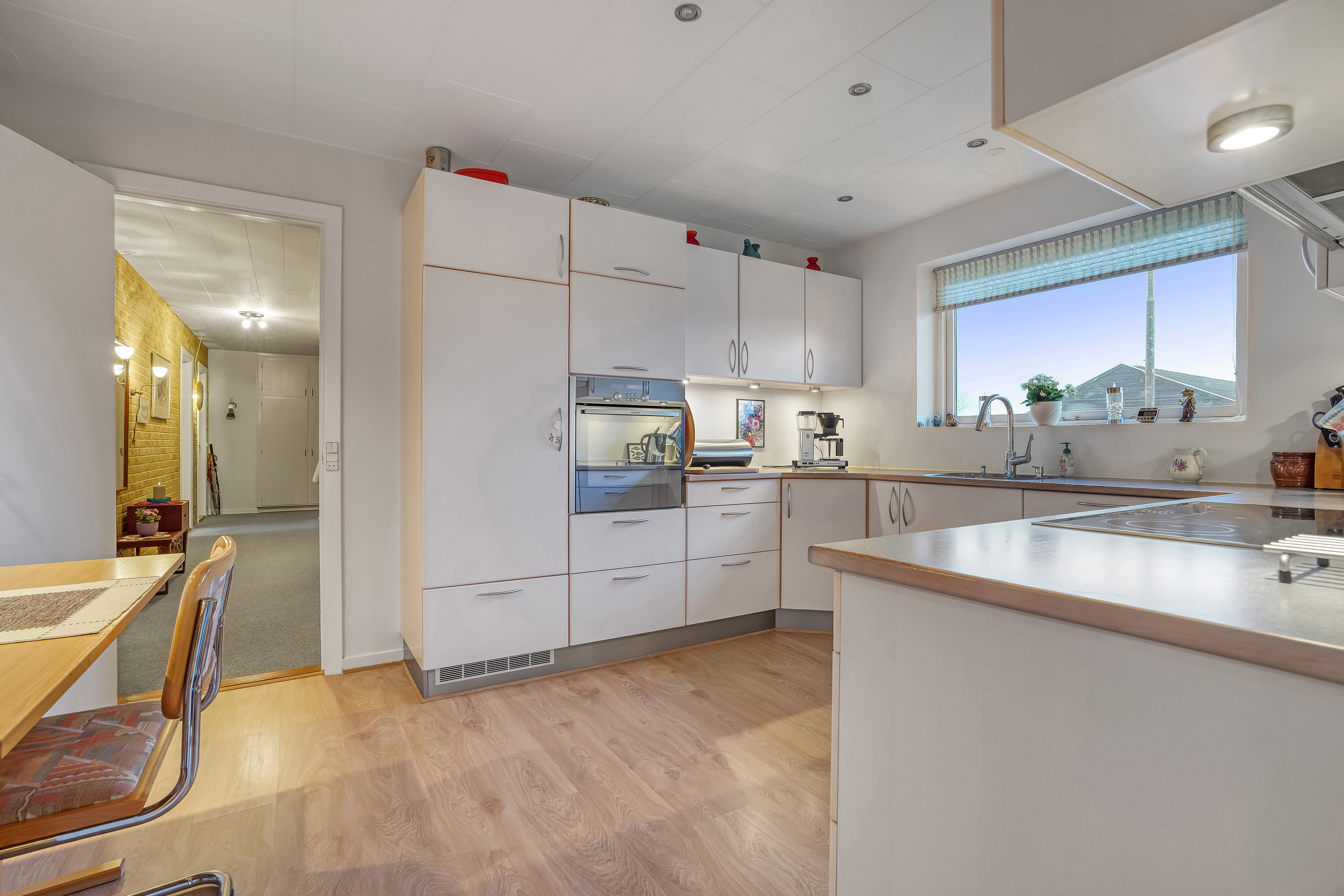 Fremhævet køkken billede i fuldskærmstilstand. Billede af Bakkedraget 6, 7300 Jelling