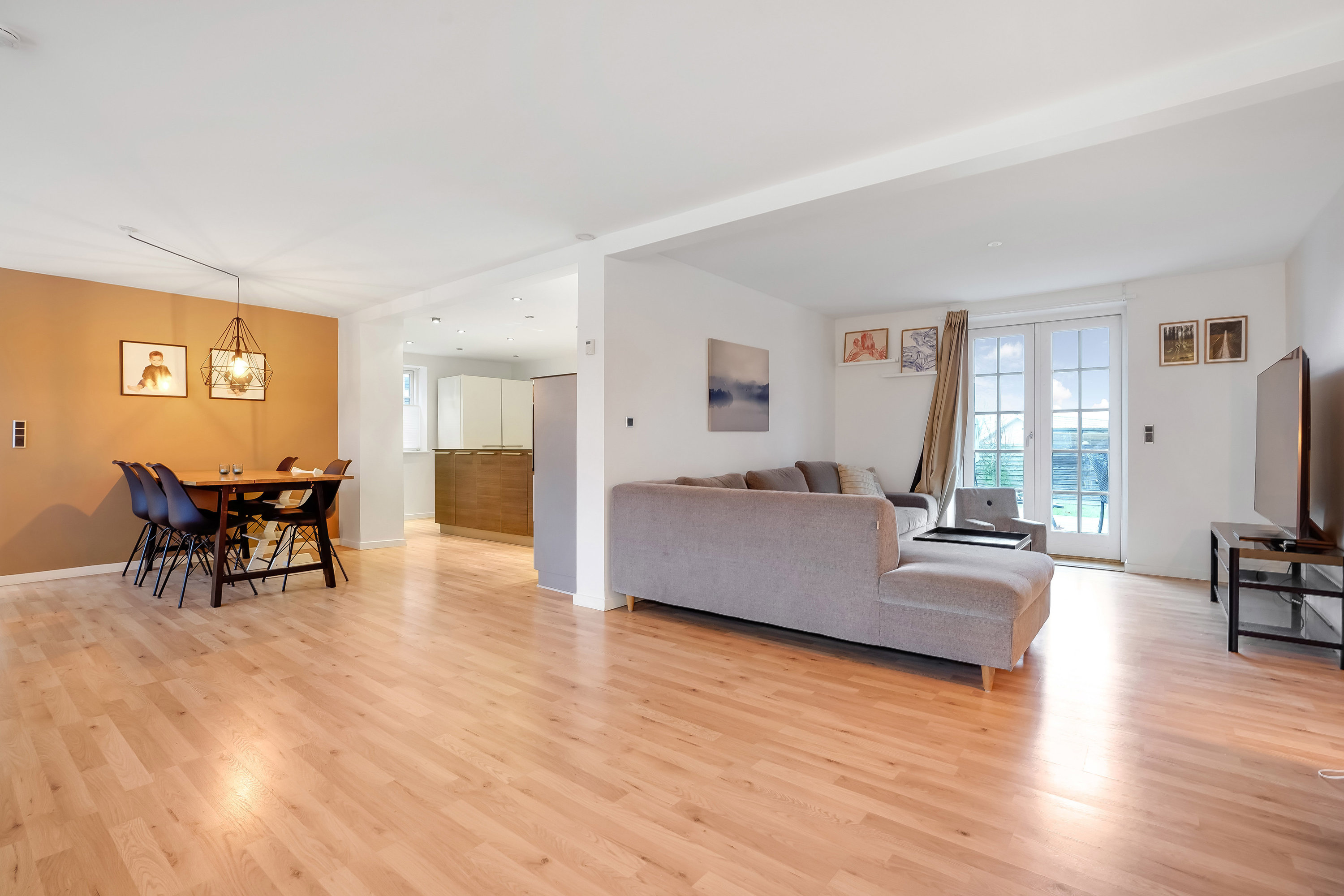 Fremhævet stue billede i fuldskærmstilstand. Billede af Nørregade 14, 8740 Brædstrup