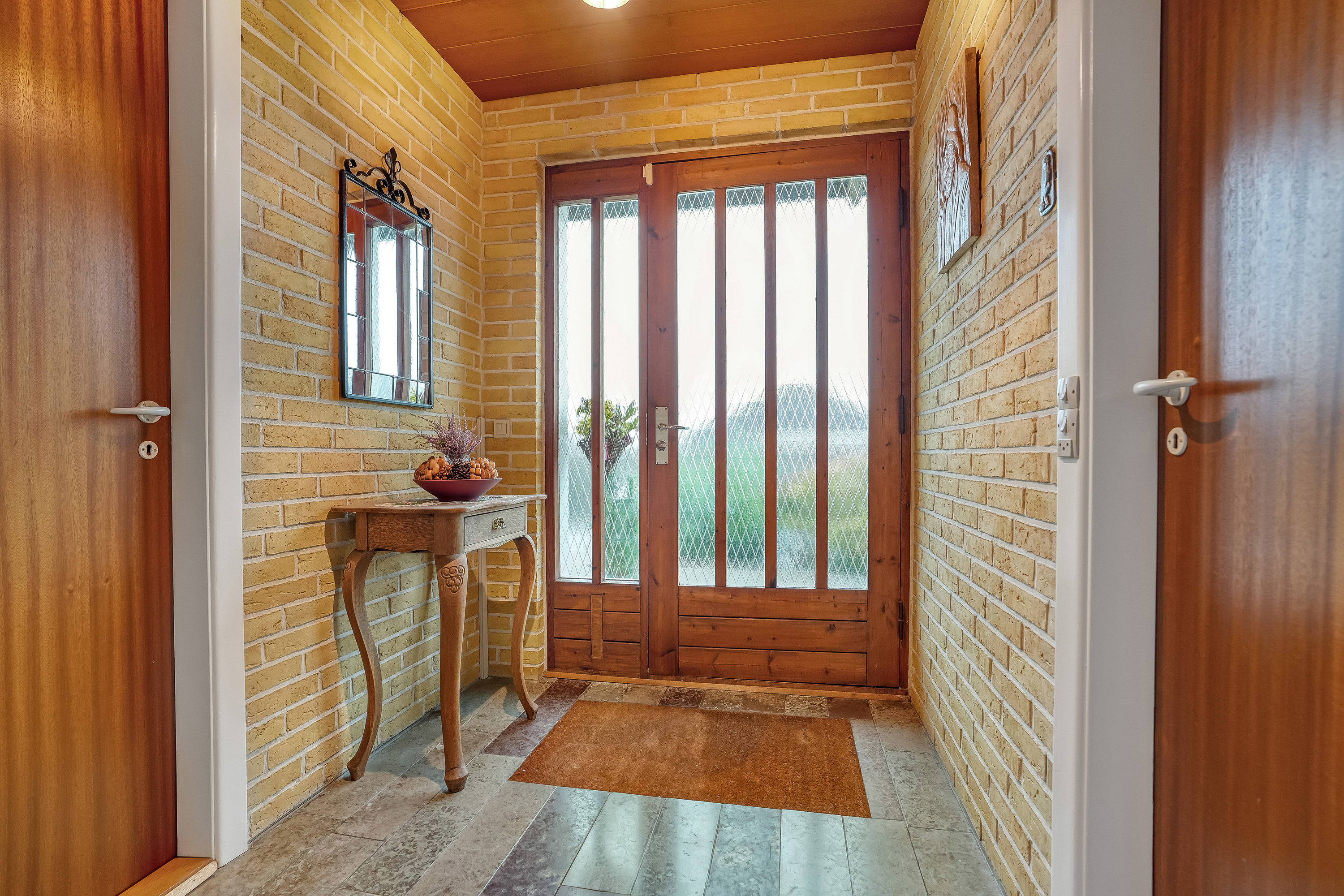 Miniaturebillede 2: entré. Billede af Bakkedraget 6, 7300 Jelling