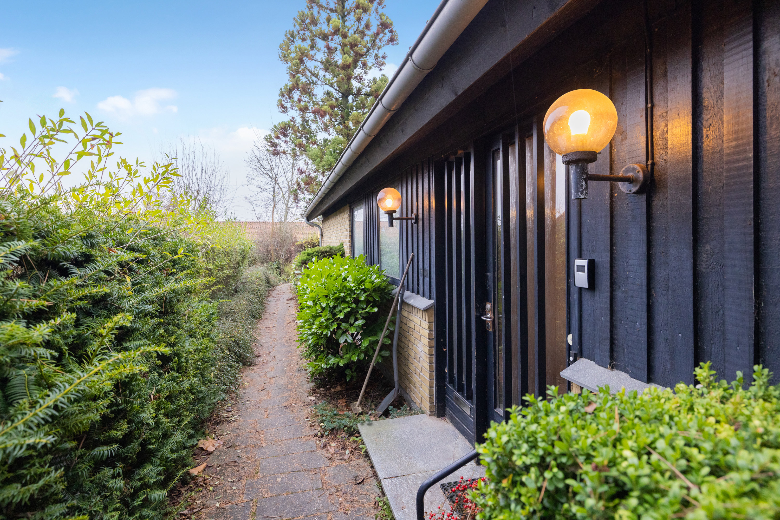 Fremhævet  billede i fuldskærmstilstand. Billede af Klokkerfaldet 115, Hasle, 8210 Aarhus V