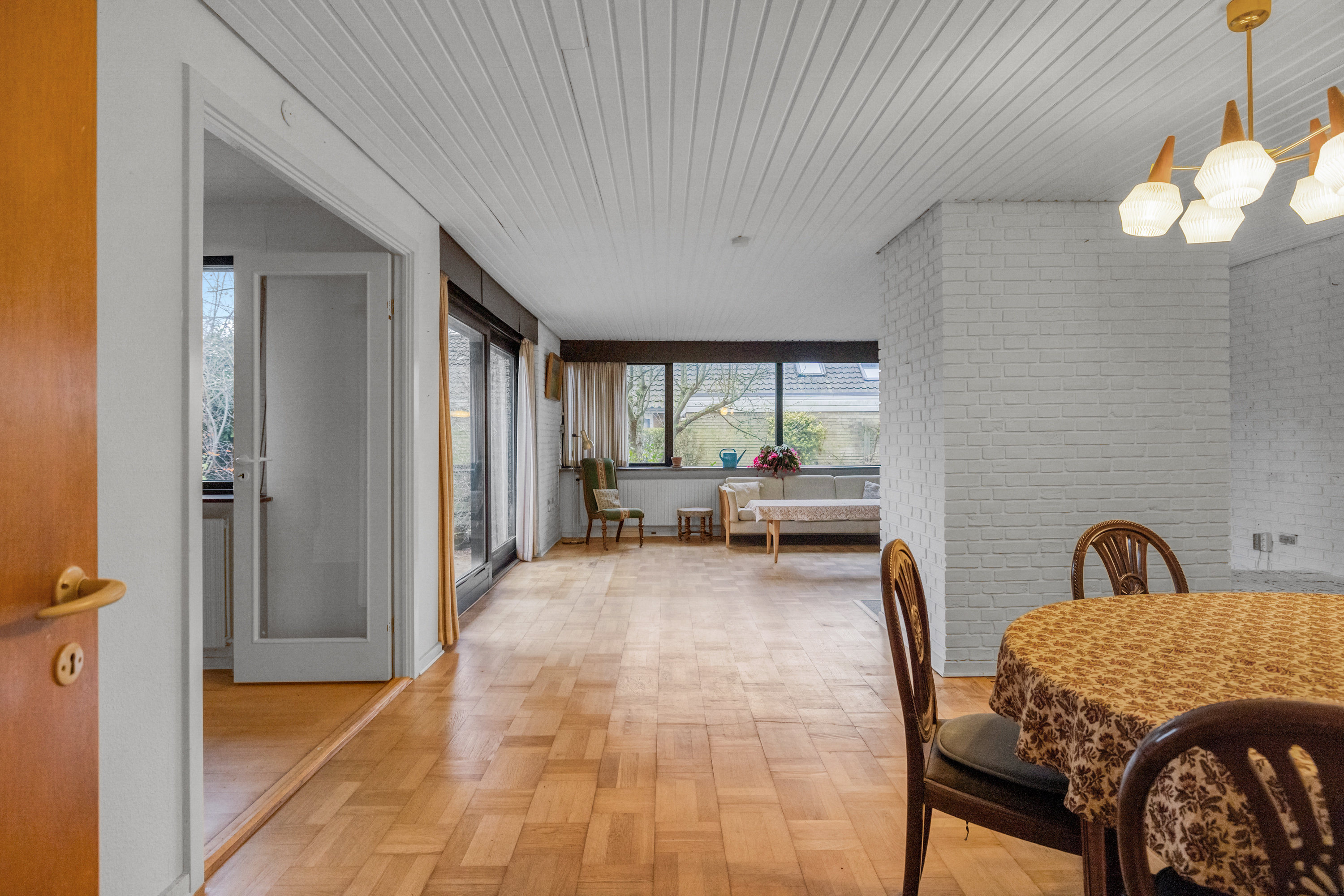 Fremhævet  billede i fuldskærmstilstand. Billede af Klokkerfaldet 115, Hasle, 8210 Aarhus V