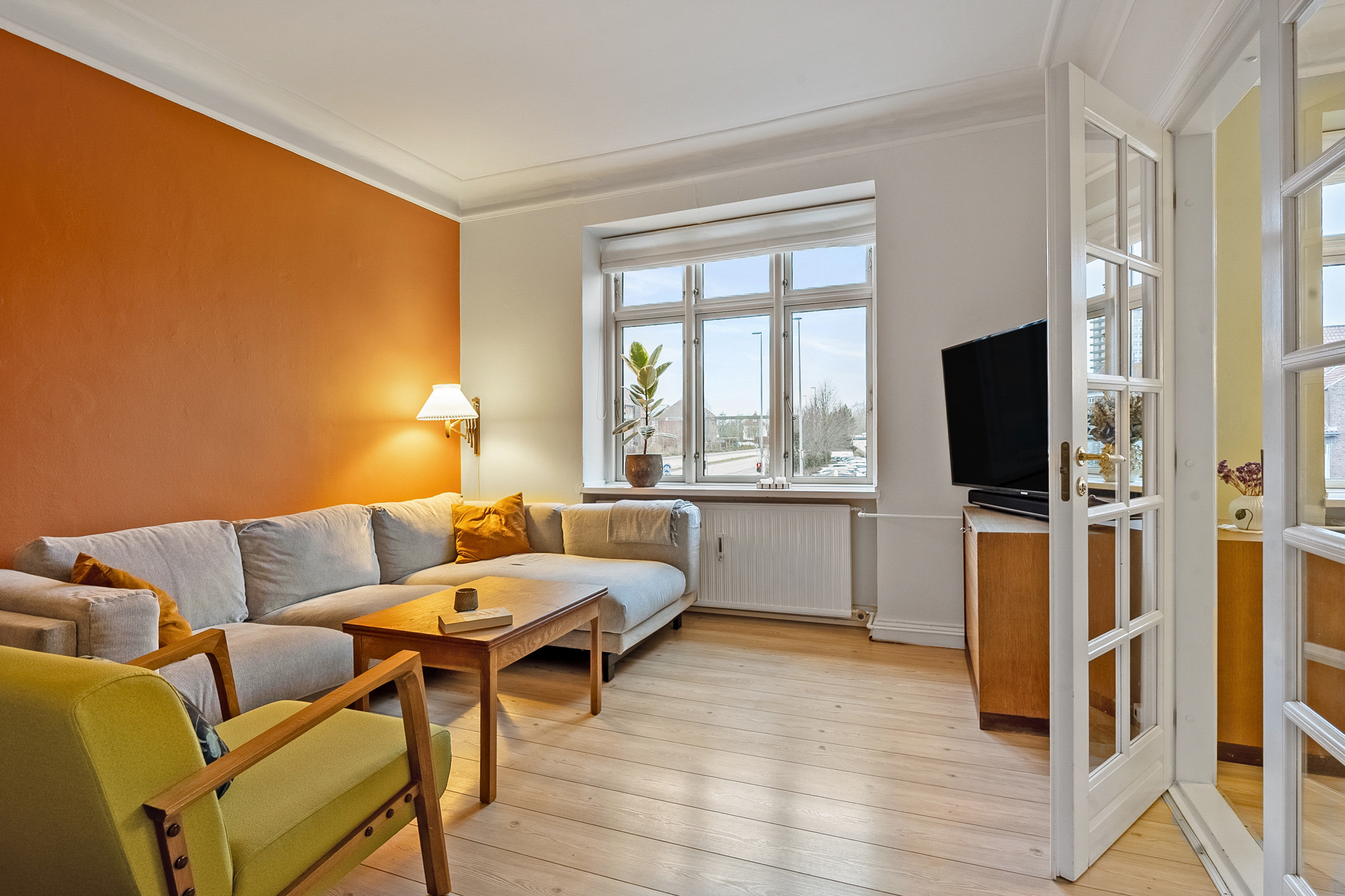 Fremhævet stue billede i fuldskærmstilstand. Billede af Sdr. Boulevard 228, 1., 5000 Odense C