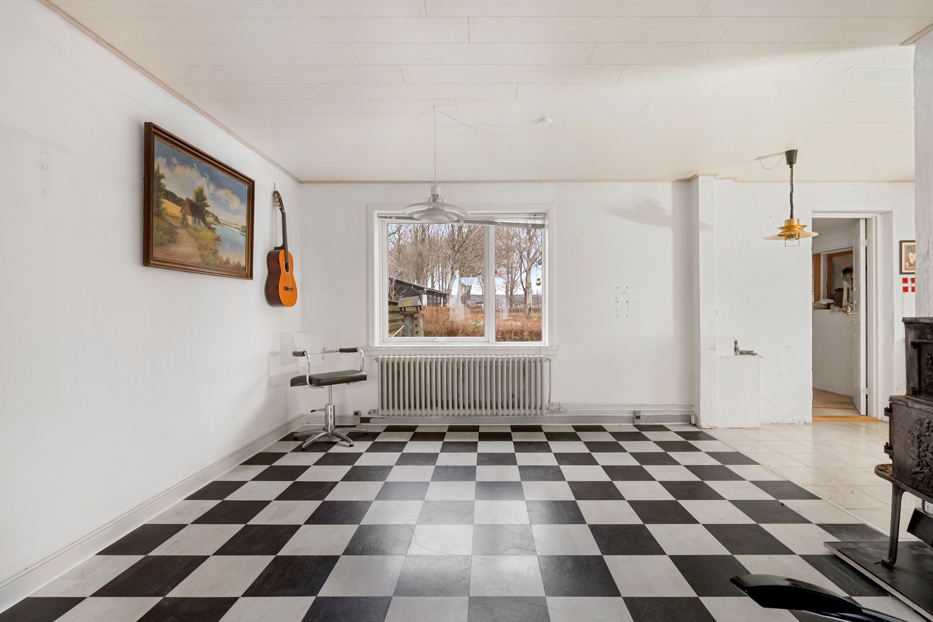 Fremhævet stue billede i fuldskærmstilstand. Billede af Møllevænget 19, 9870 Sindal