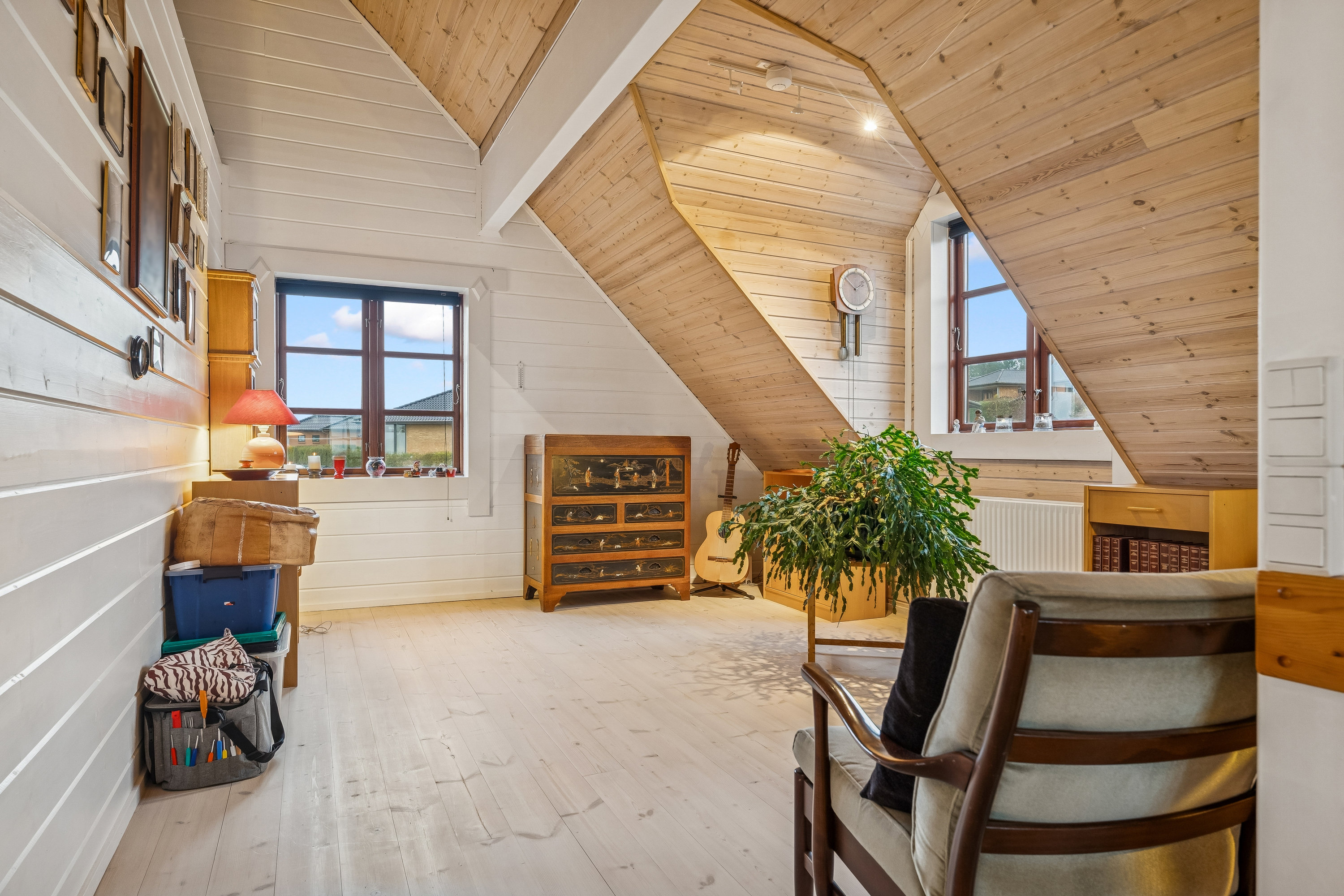 Fremhævet andet billede i fuldskærmstilstand. Billede af Amstrup Bakker 32, 8860 Ulstrup