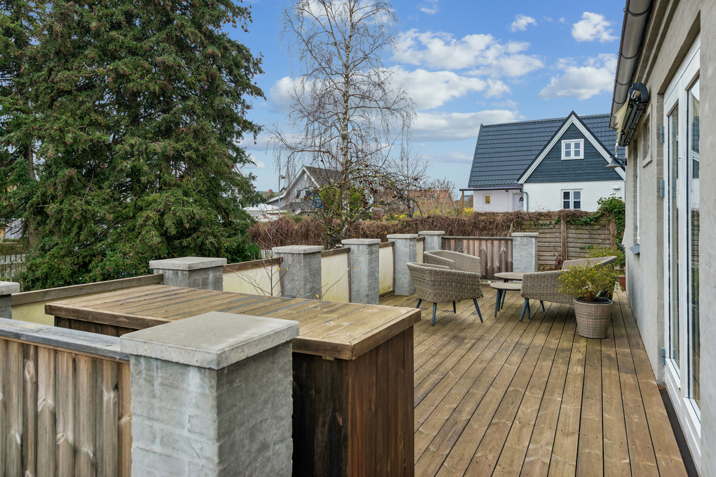 Miniaturebillede 1: terrasse. Billede af Lyngevej 29, Fløng, 2640 Hedehusene