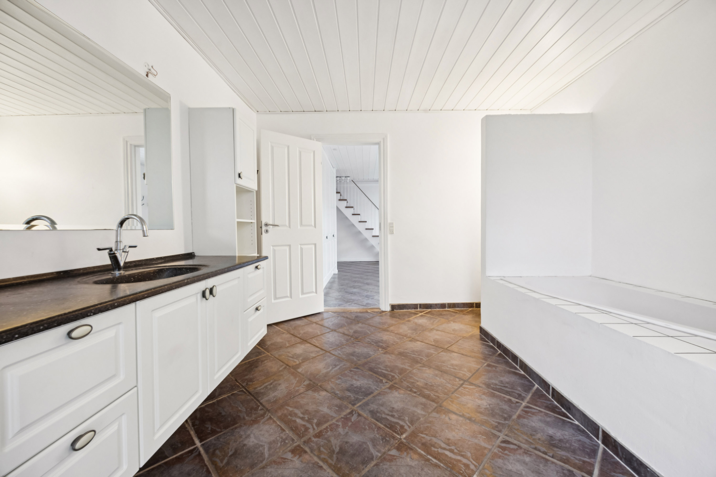 Fremhævet køkken billede i fuldskærmstilstand. Billede af Melholtvej 63, Ulsted, 9370 Hals