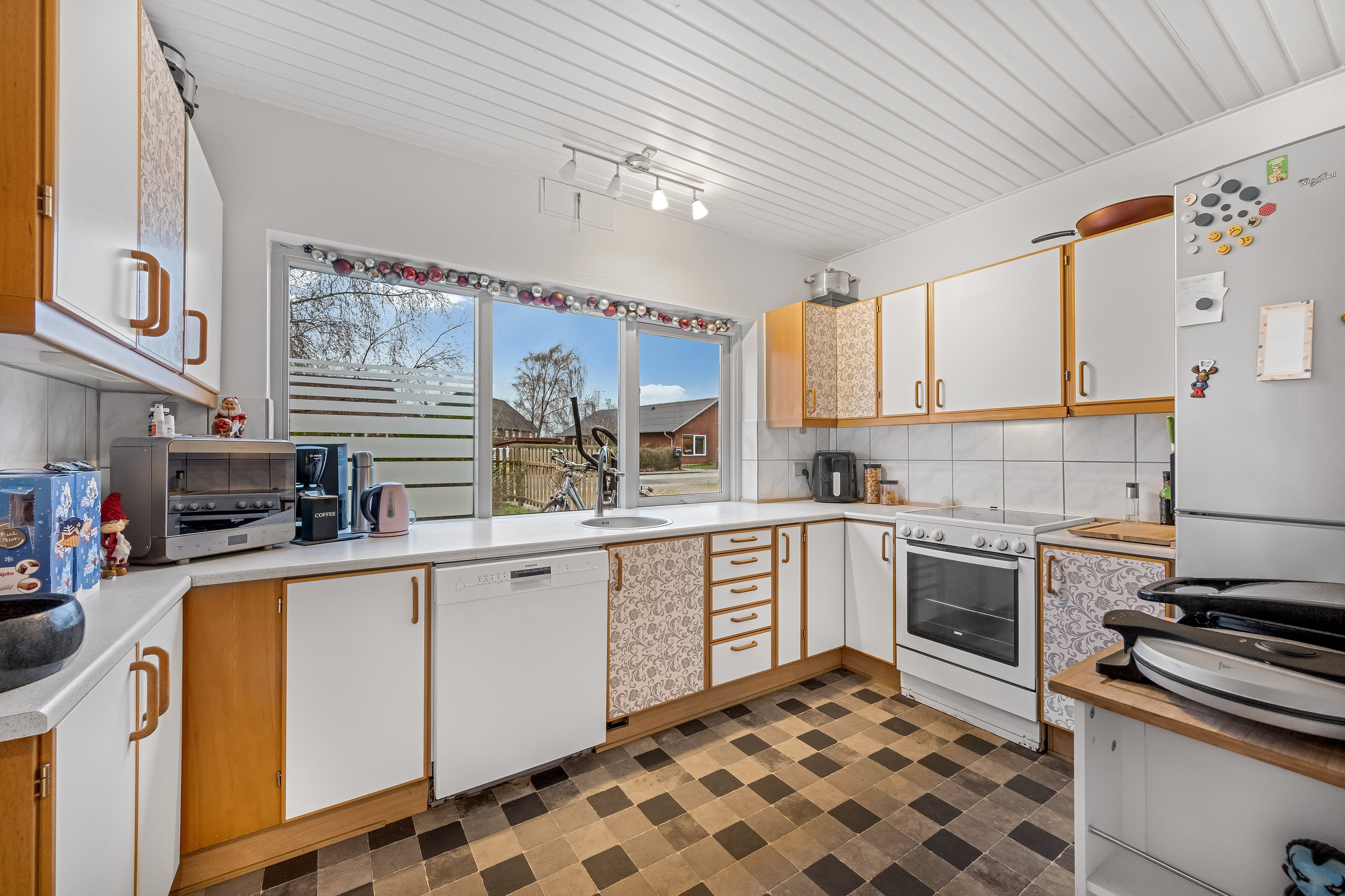 Fremhævet køkken billede i fuldskærmstilstand. Billede af Baunbækvej 3, 6880 Tarm