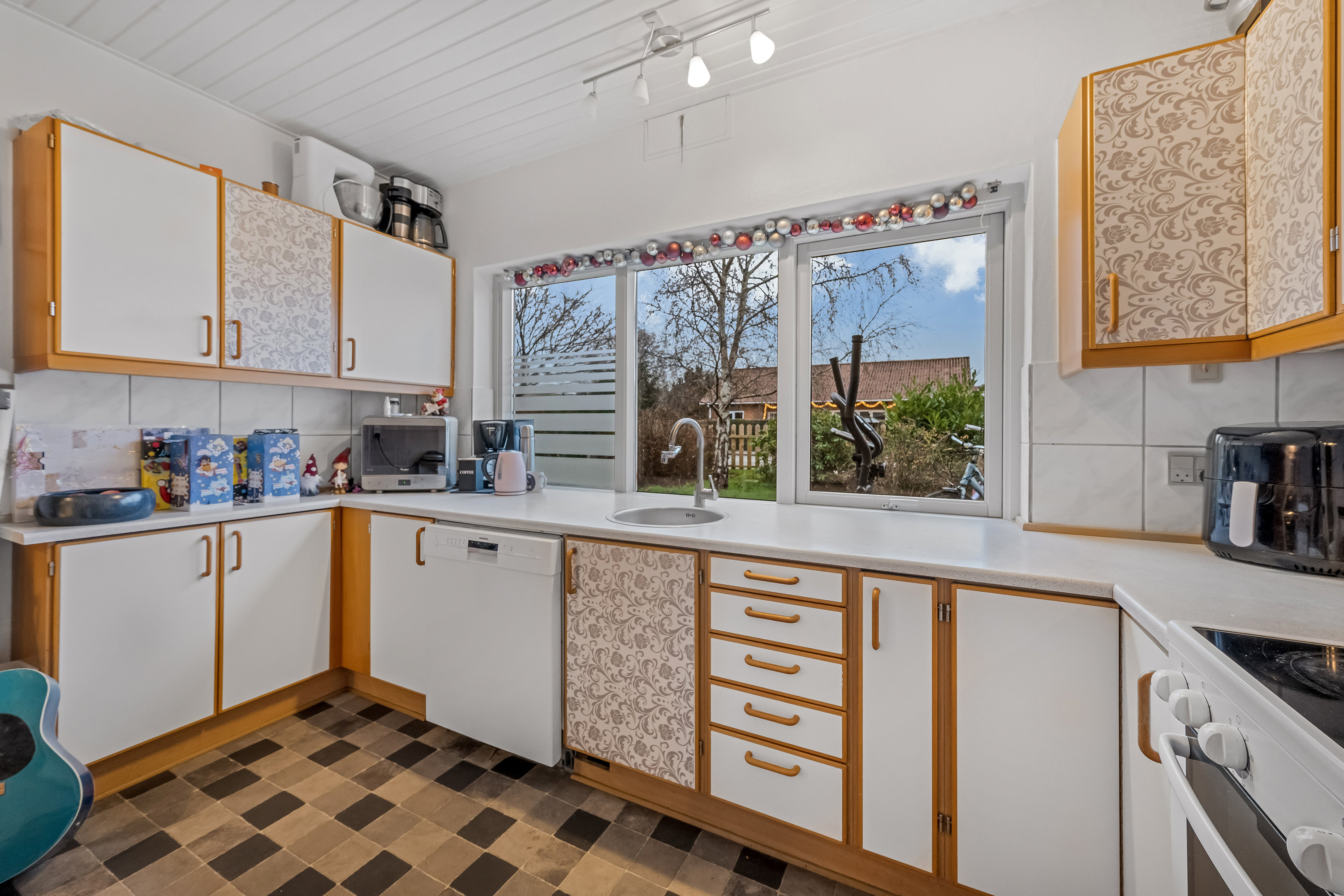 Fremhævet køkken billede i fuldskærmstilstand. Billede af Baunbækvej 3, 6880 Tarm