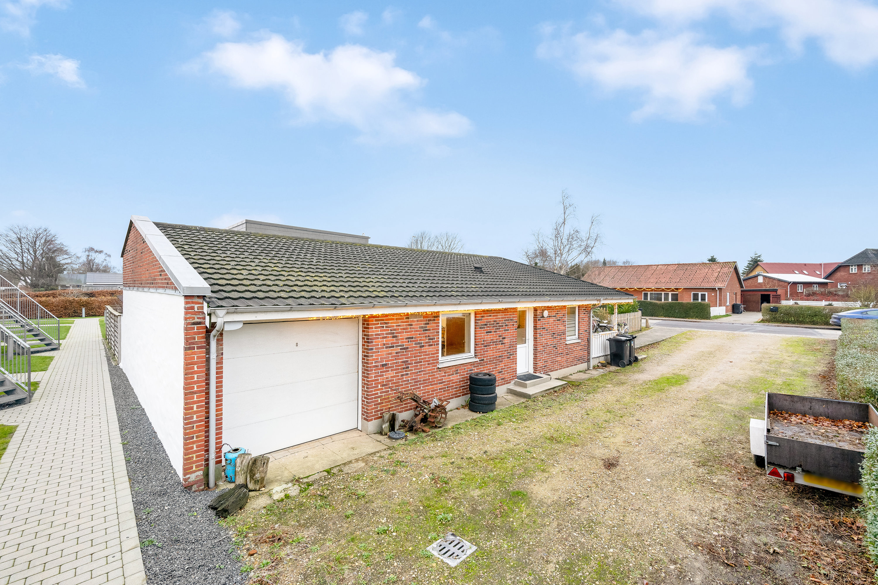 Fremhævet facade billede i fuldskærmstilstand. Billede af Baunbækvej 3, 6880 Tarm