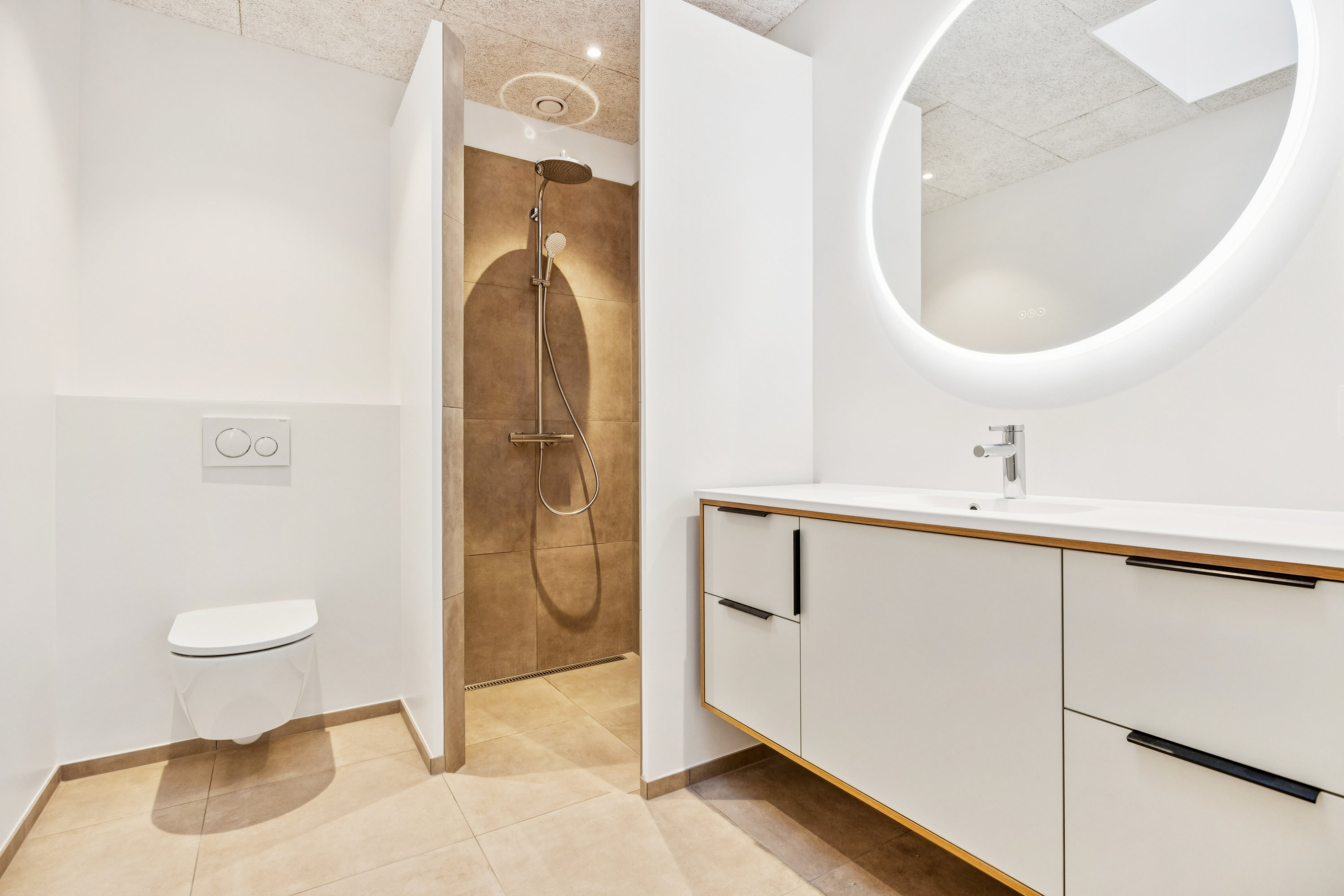 Fremhævet  billede i fuldskærmstilstand. Billede af Solhvervs Alle 13, 9440 Aabybro