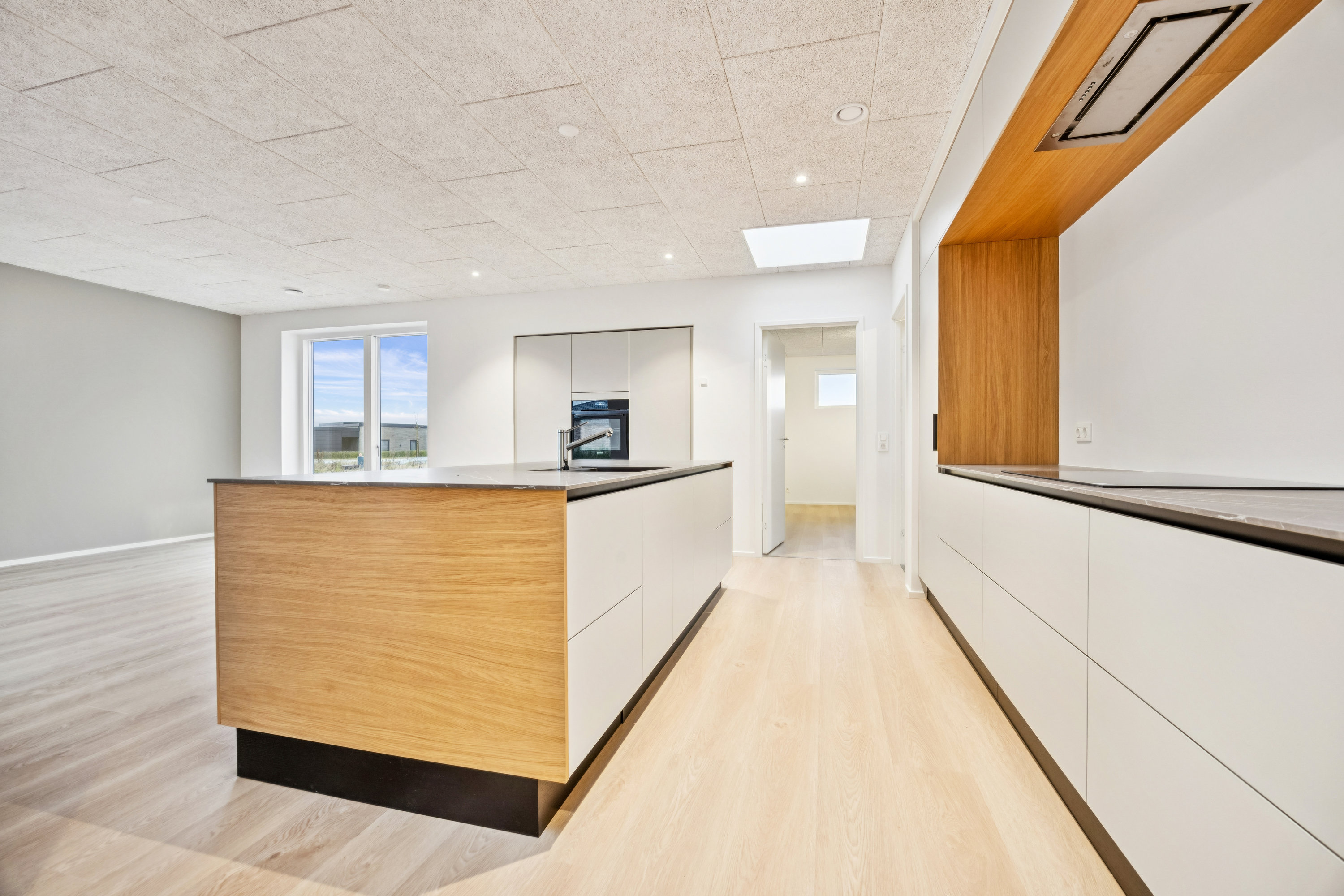 Fremhævet  billede i fuldskærmstilstand. Billede af Solhvervs Alle 13, 9440 Aabybro