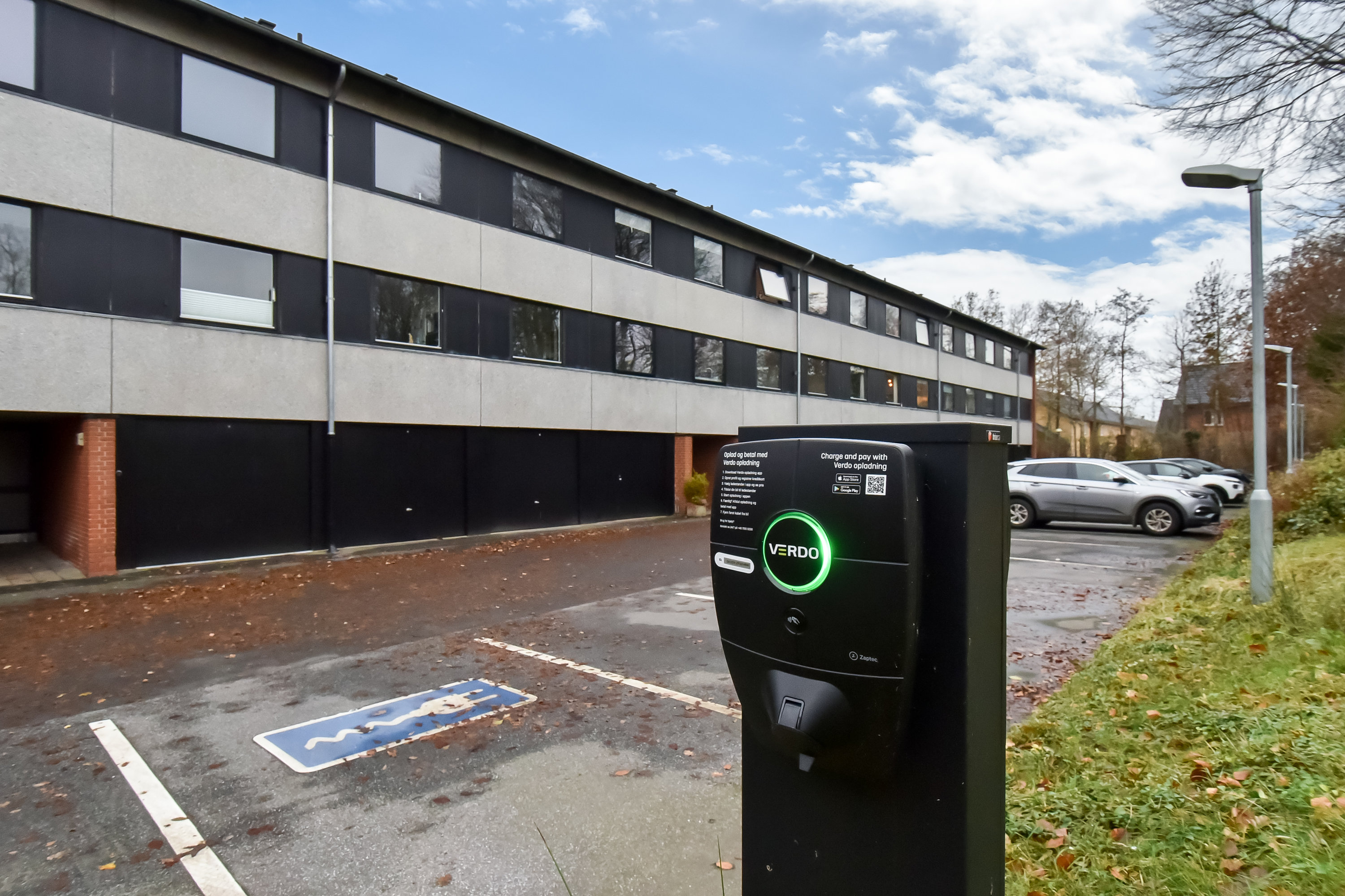 Fremhævet parkeringsplads billede i fuldskærmstilstand. Billede af Børglumvej 33, st.. th., Tjørring, 7400 Herning