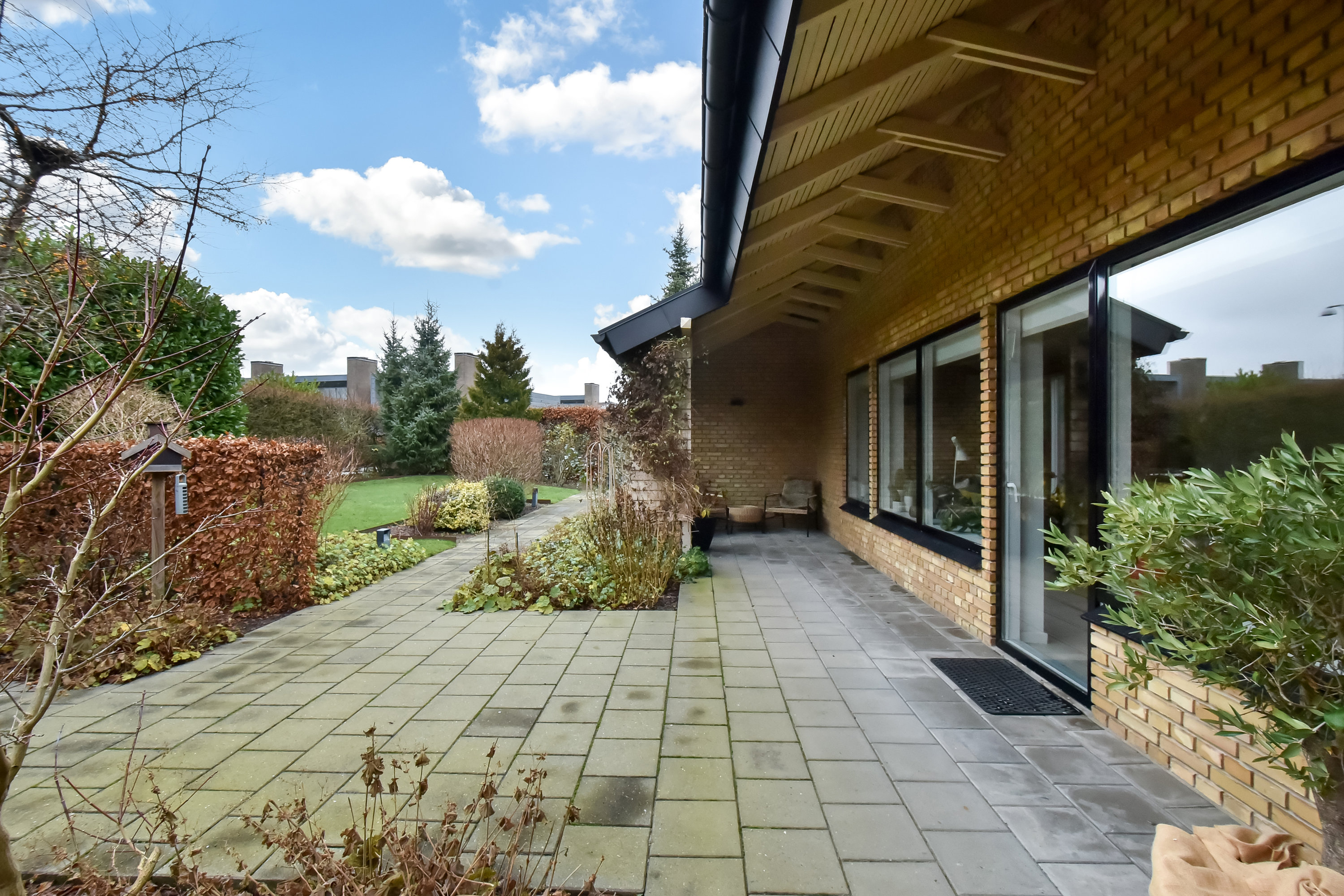 Fremhævet terrasse billede i fuldskærmstilstand. Billede af Farvergårdvej 7, 7400 Herning