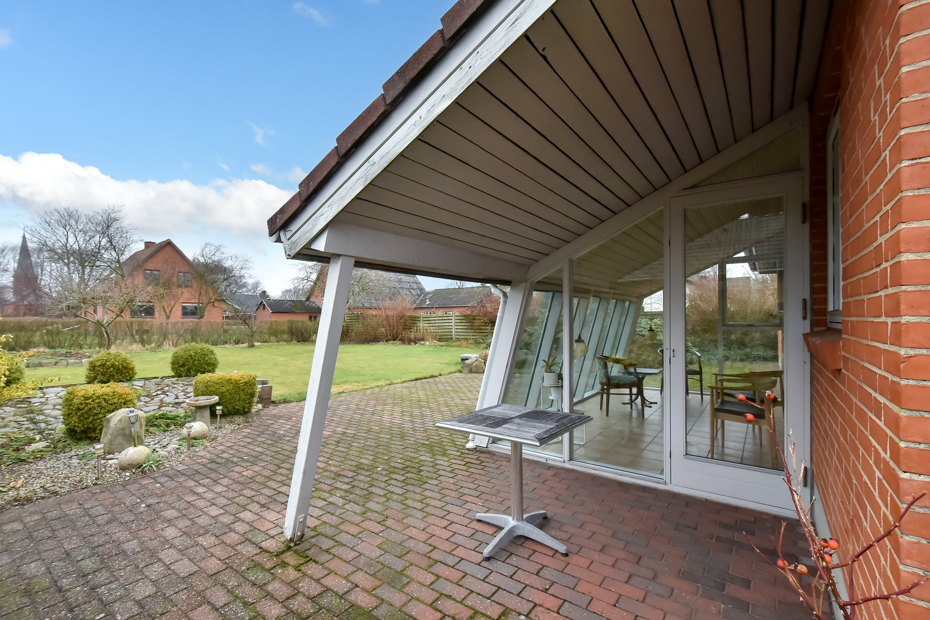 Fremhævet overdækket terrasse billede i fuldskærmstilstand. Billede af Tømmerpladsen 7, Simmelkær, 7451 Sunds