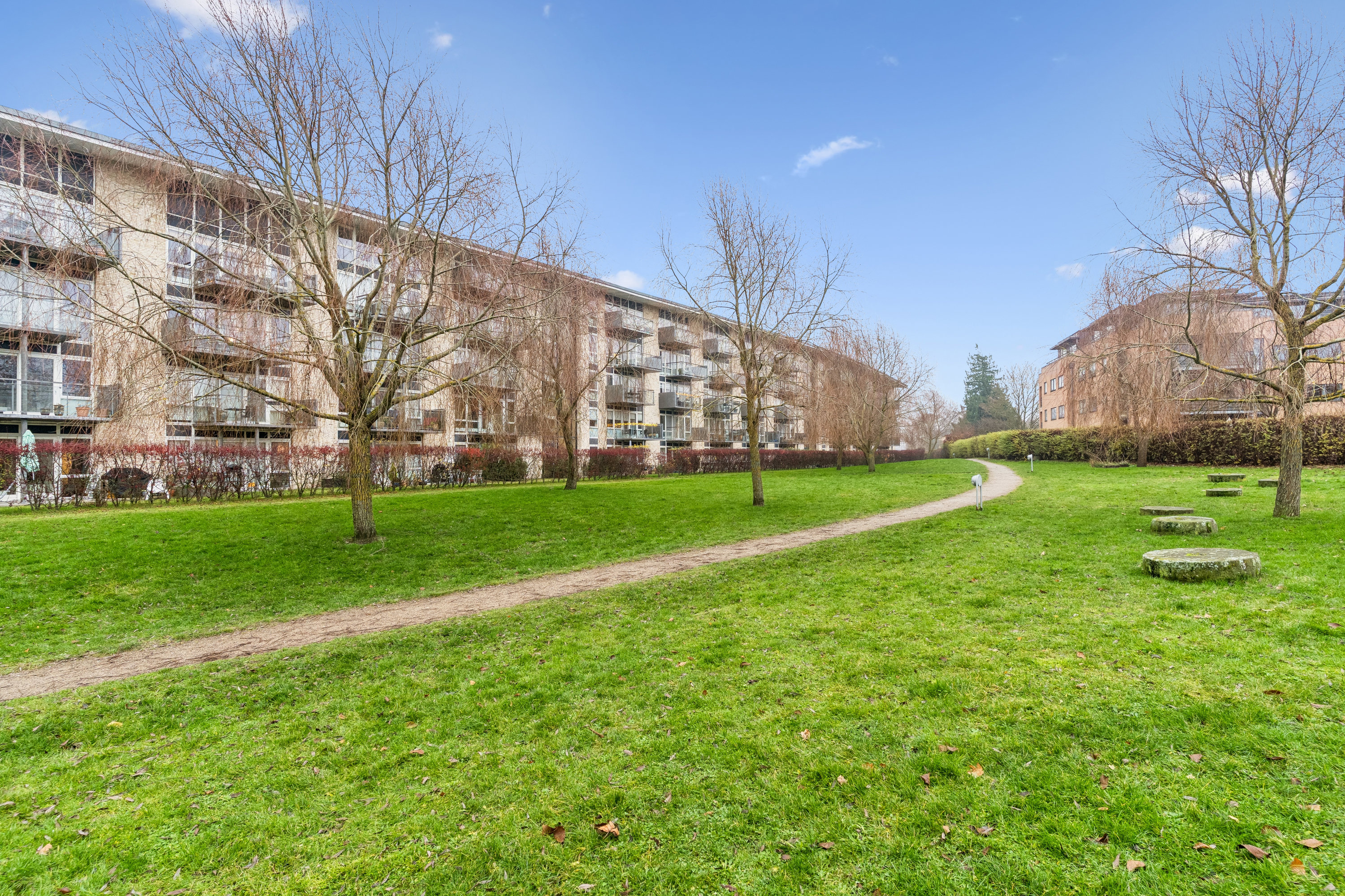 Fremhævet have billede i fuldskærmstilstand. Billede af Baune Alle 2, 1. d., 2800 Kongens Lyngby