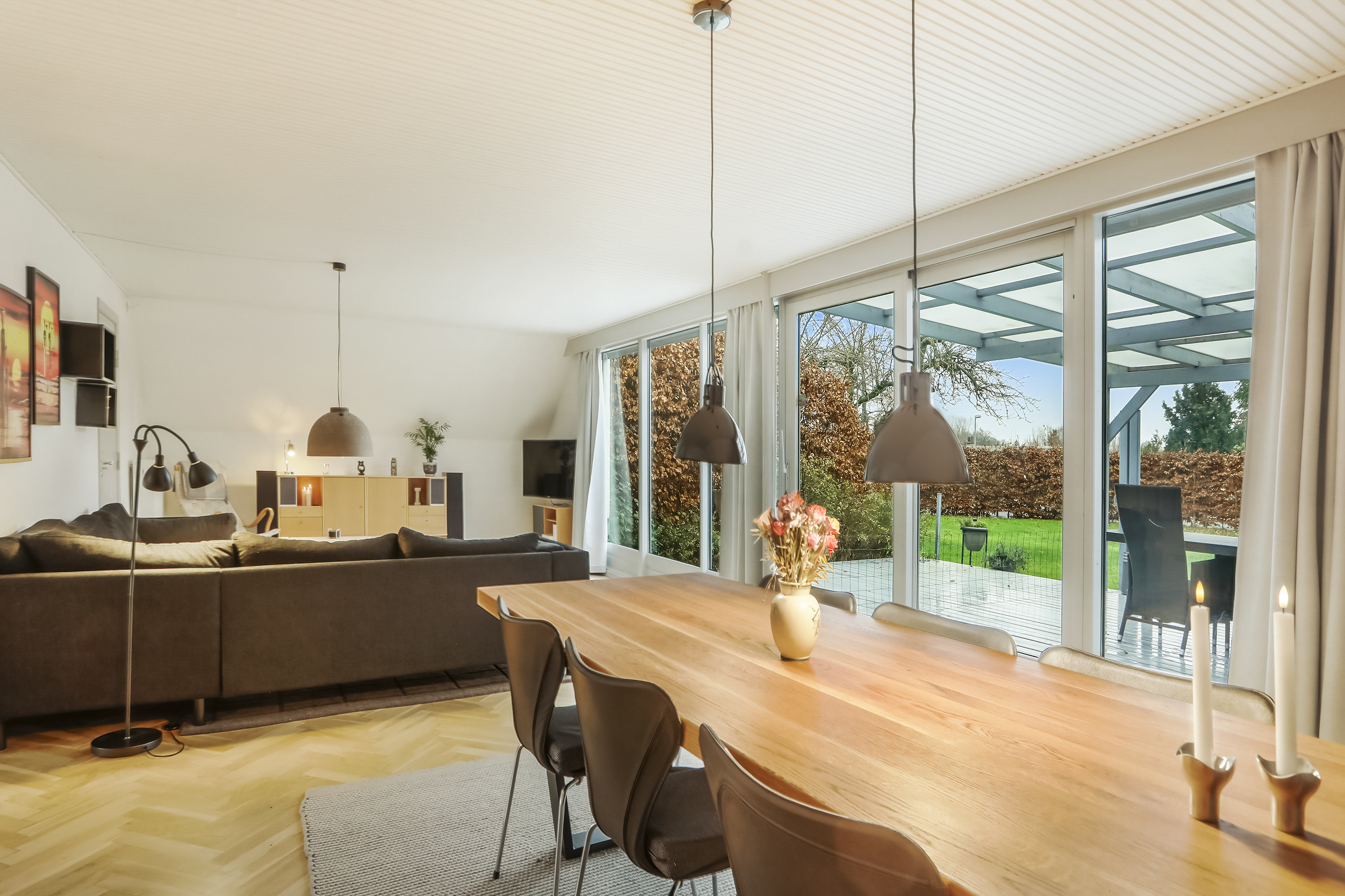 Fremhævet stue billede i fuldskærmstilstand. Billede af Hårbyvej 4, 2740 Skovlunde