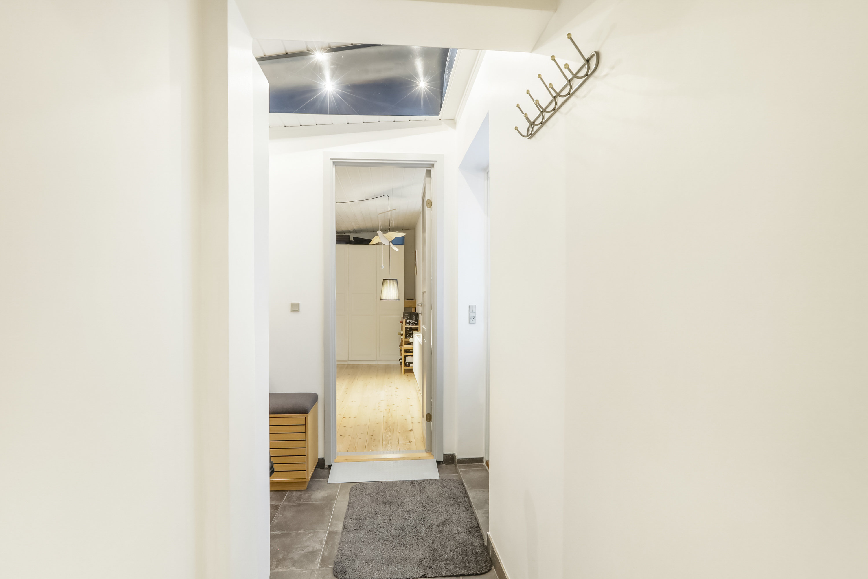 Fremhævet gang billede i fuldskærmstilstand. Billede af Hårbyvej 4, 2740 Skovlunde