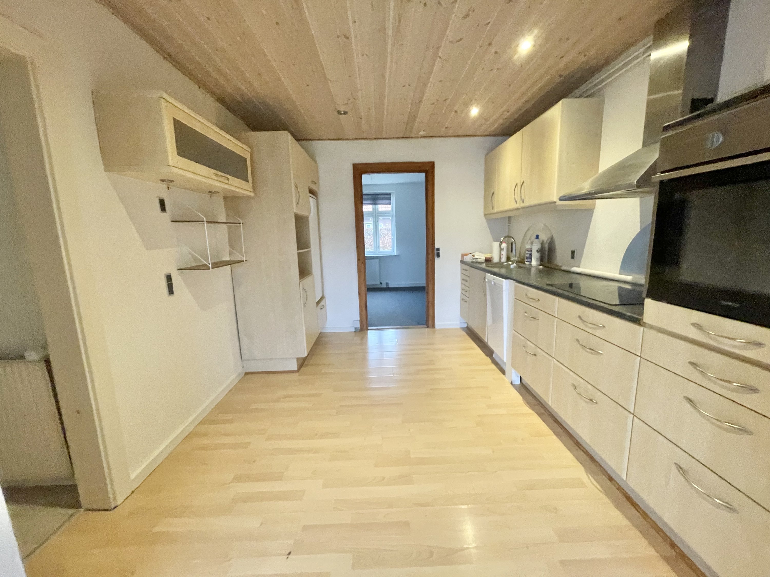 Fremhævet køkken billede i fuldskærmstilstand. Billede af Slagelsevej 58A, 4400 Kalundborg