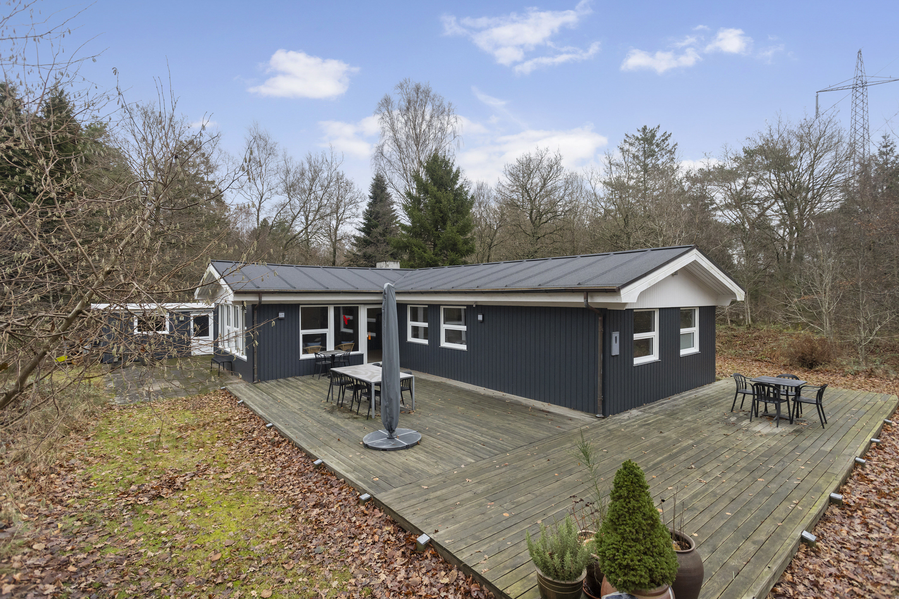 Miniaturebillede 2: facade. Billede af Hjortespringet 17, Lyngså, 9300 Sæby