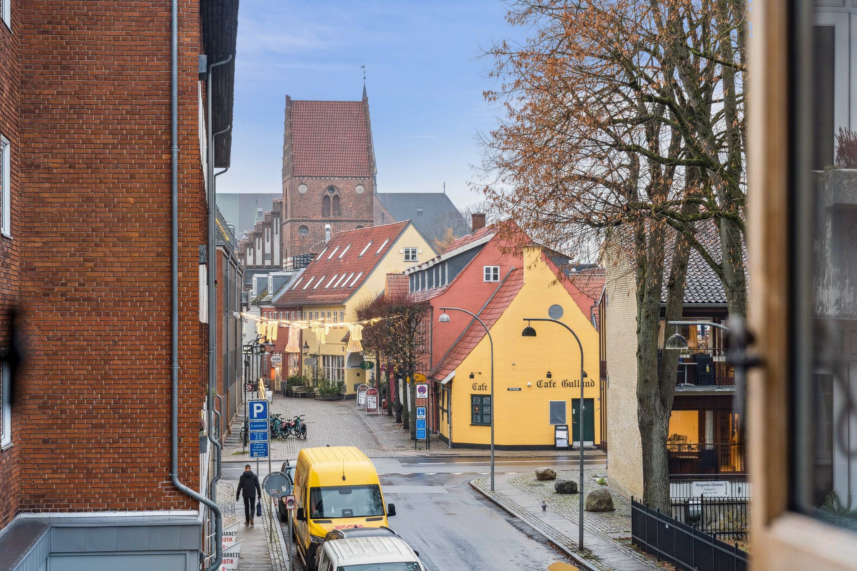 Fremhævet  billede i fuldskærmstilstand. Billede af Bredgade 9, 4000 Roskilde