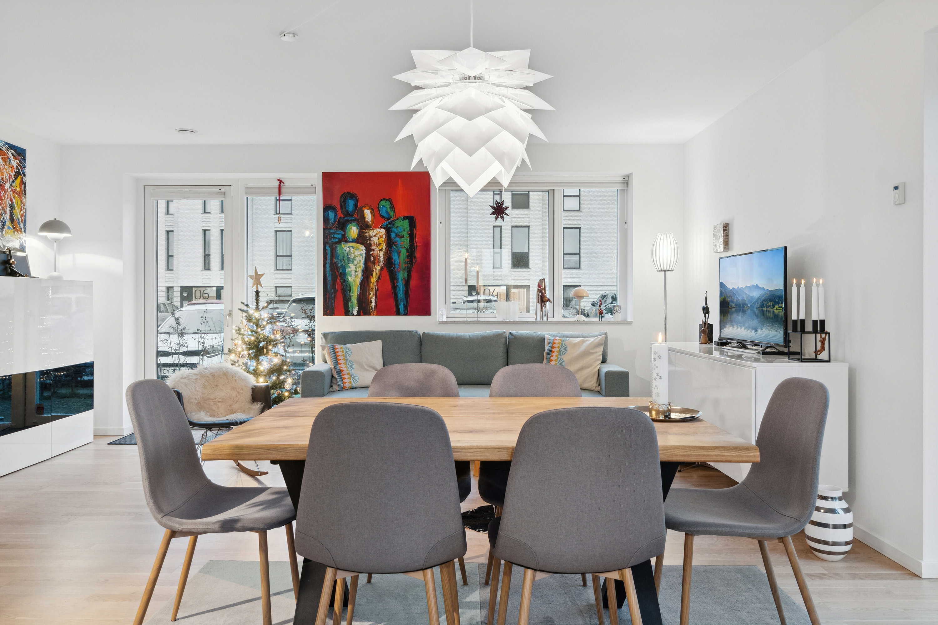 Fremhævet spisestue billede i fuldskærmstilstand. Billede af Irmavej 7, 2610 Rødovre