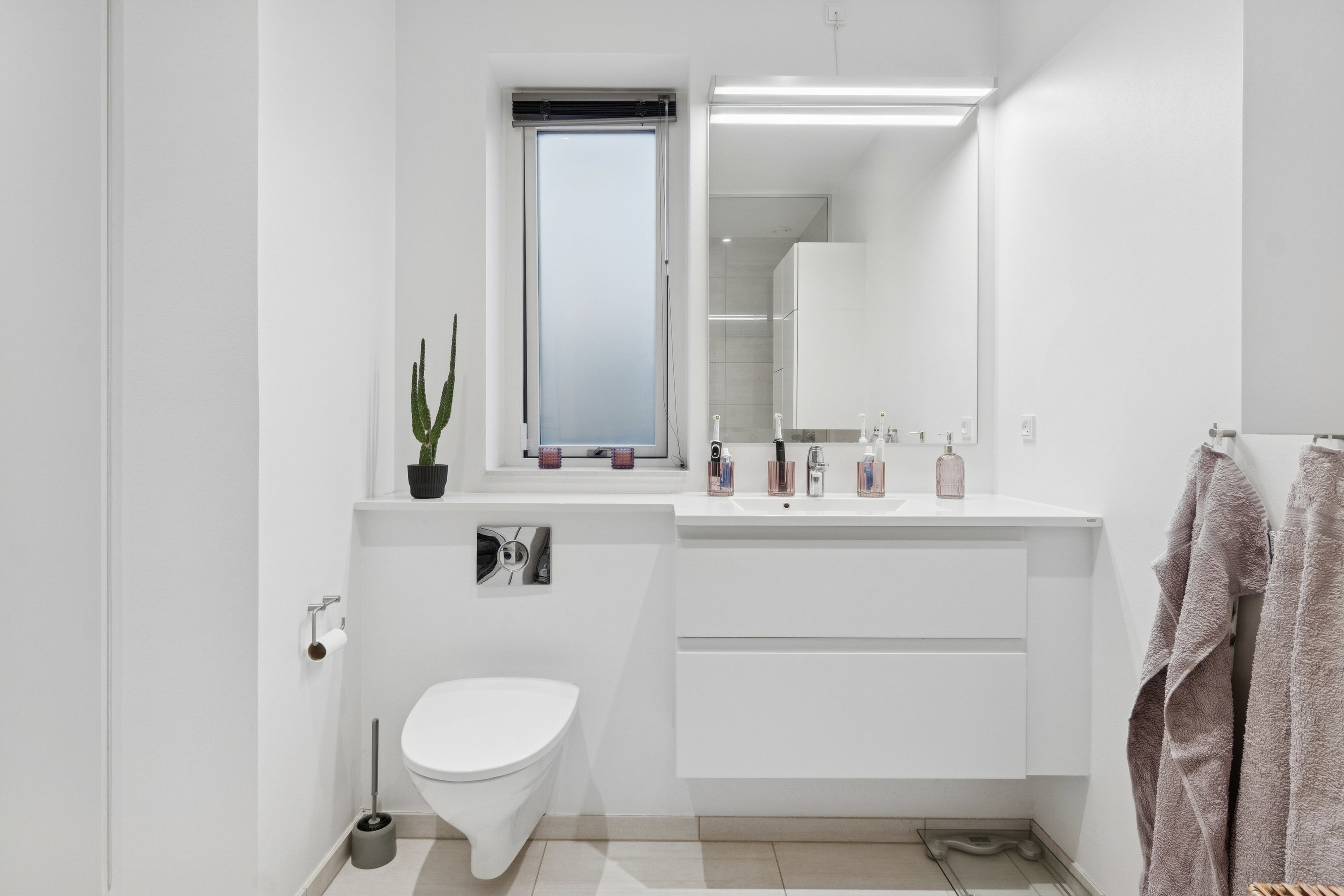 Fremhævet badeværelse billede i fuldskærmstilstand. Billede af Irmavej 7, 2610 Rødovre