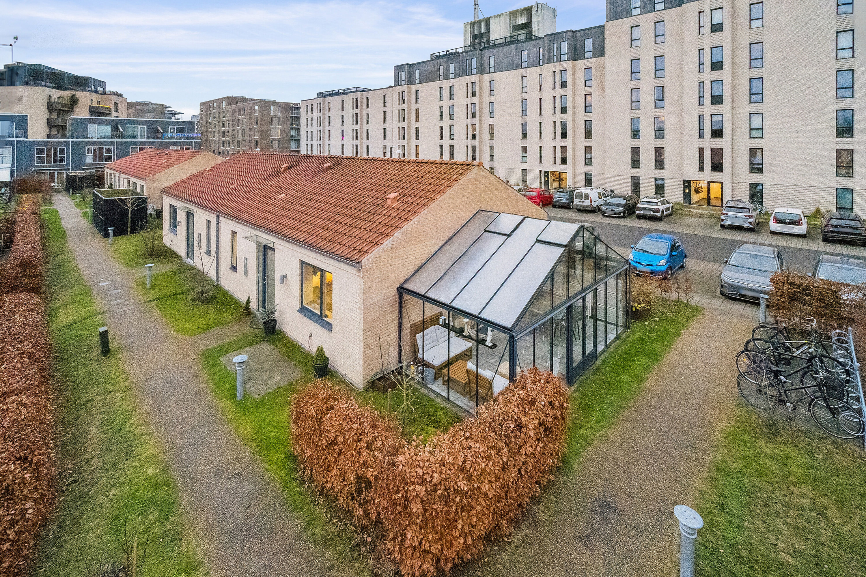 Fremhævet luftfoto billede i fuldskærmstilstand. Billede af Irmavej 7, 2610 Rødovre