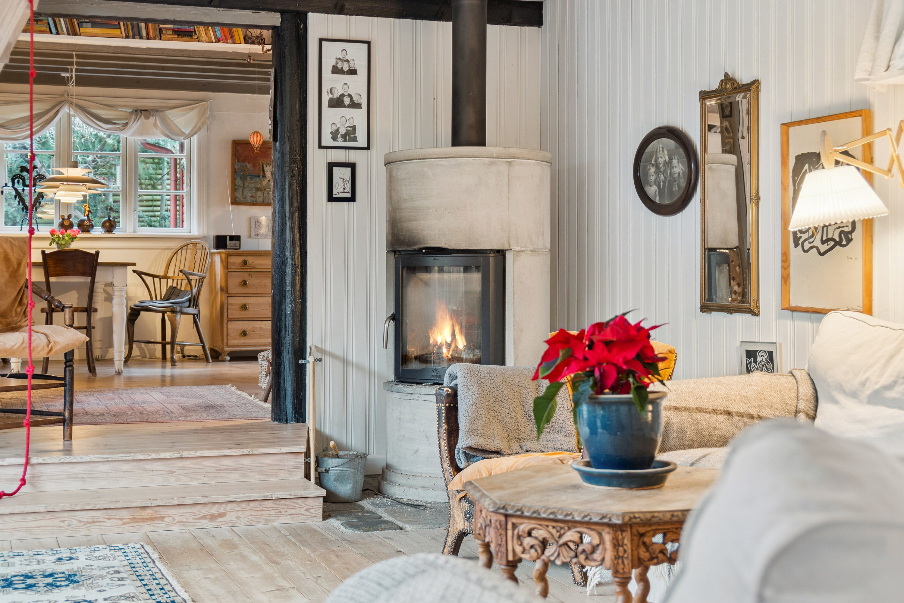 Fremhævet stue billede i fuldskærmstilstand. Billede af Elmevej 3, 3250 Gilleleje