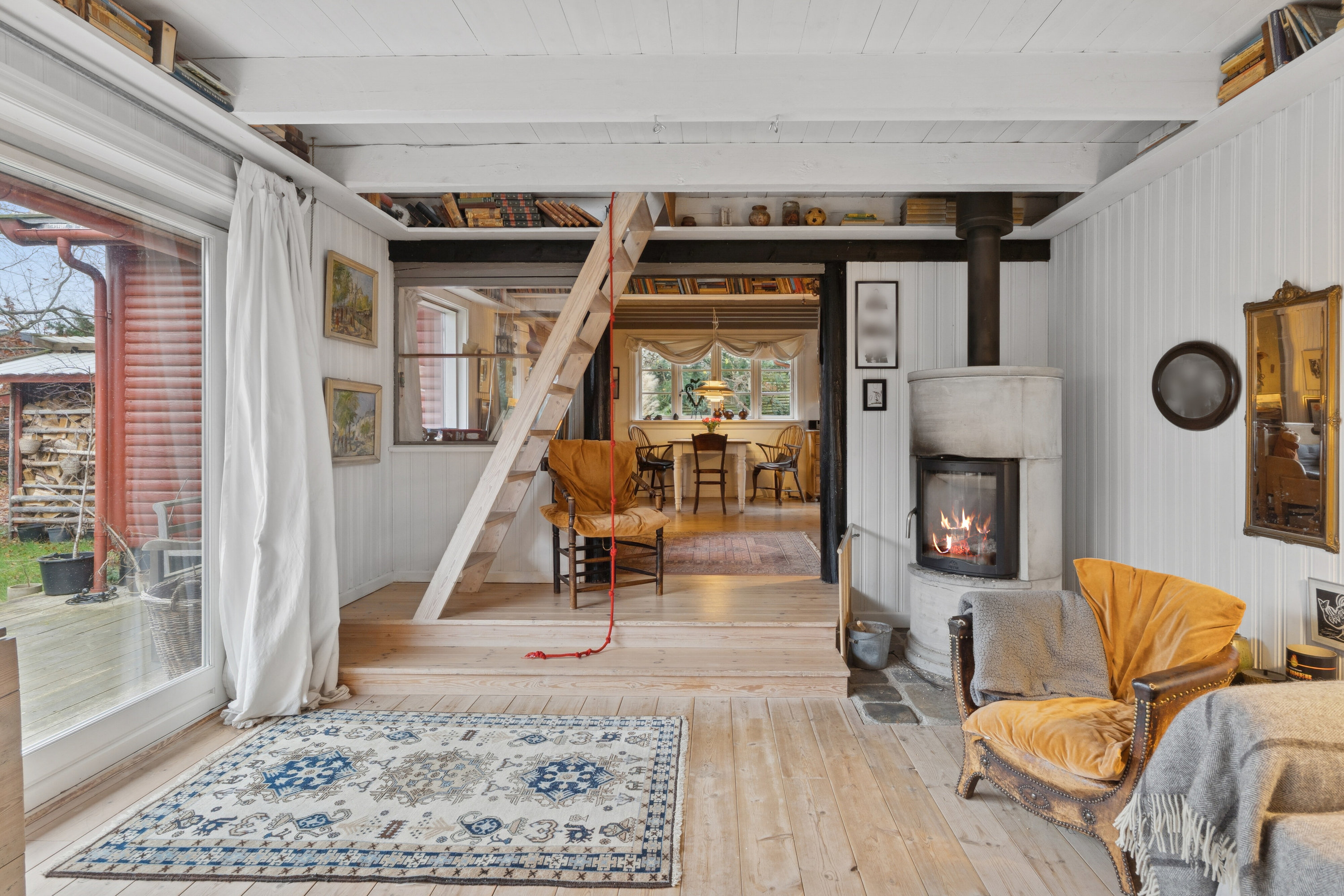 Fremhævet stue billede i fuldskærmstilstand. Billede af Elmevej 3, 3250 Gilleleje