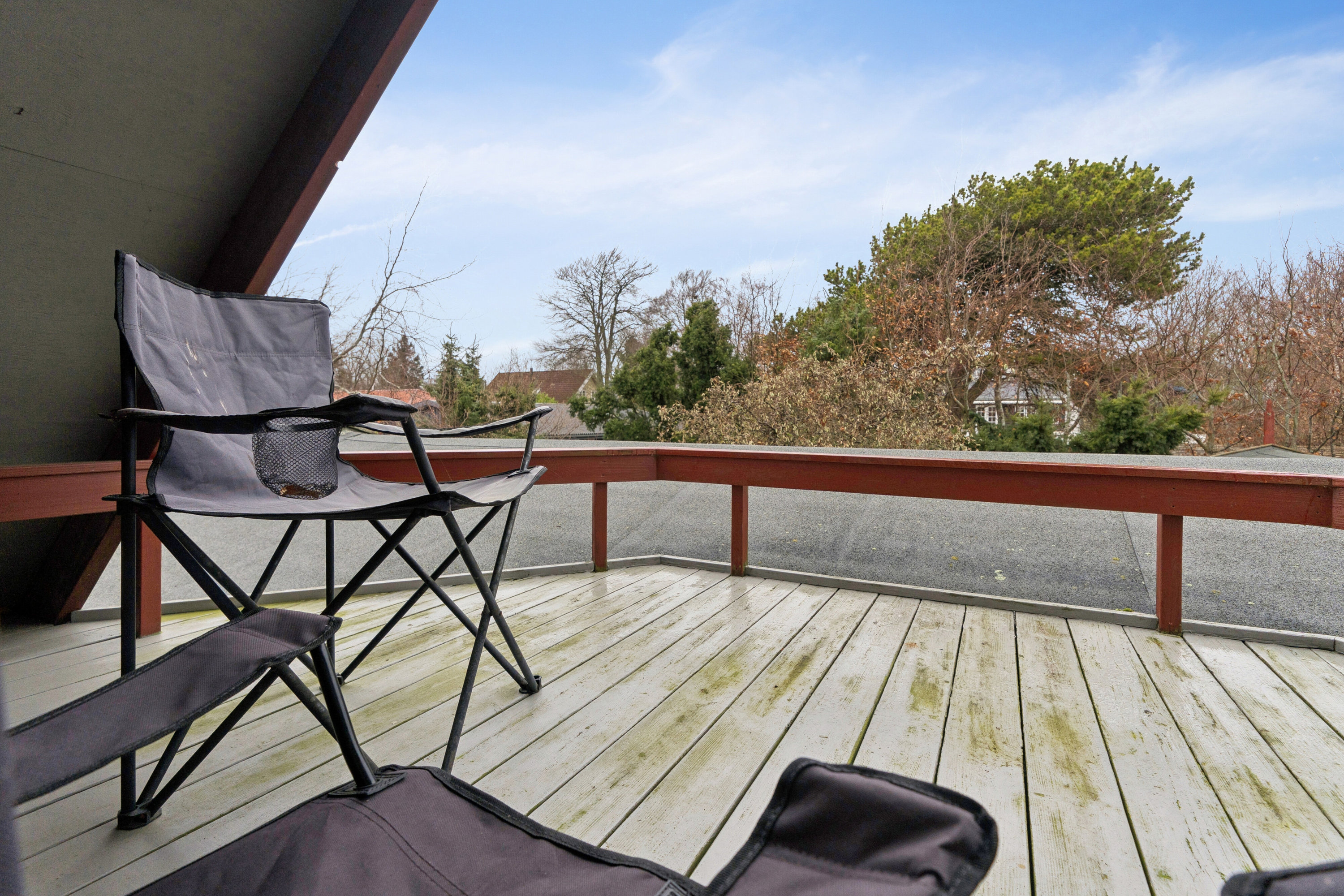 Fremhævet altan billede i fuldskærmstilstand. Billede af Elmevej 3, 3250 Gilleleje