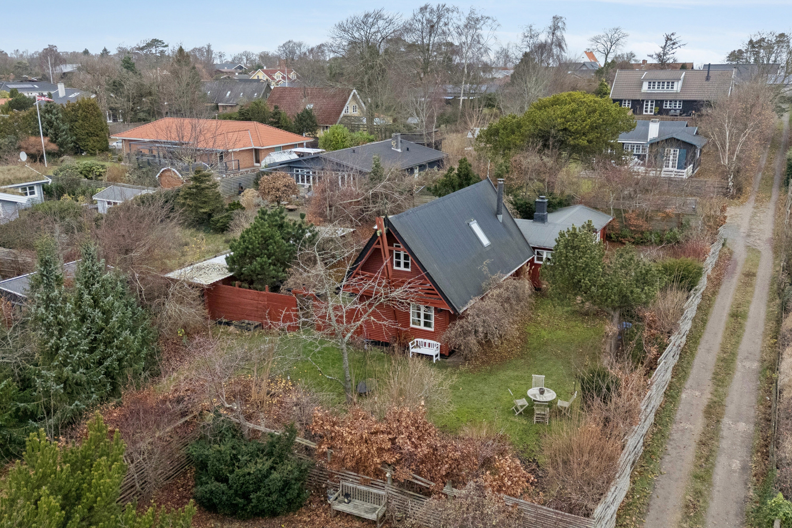 Fremhævet luftfoto billede i fuldskærmstilstand. Billede af Elmevej 3, 3250 Gilleleje