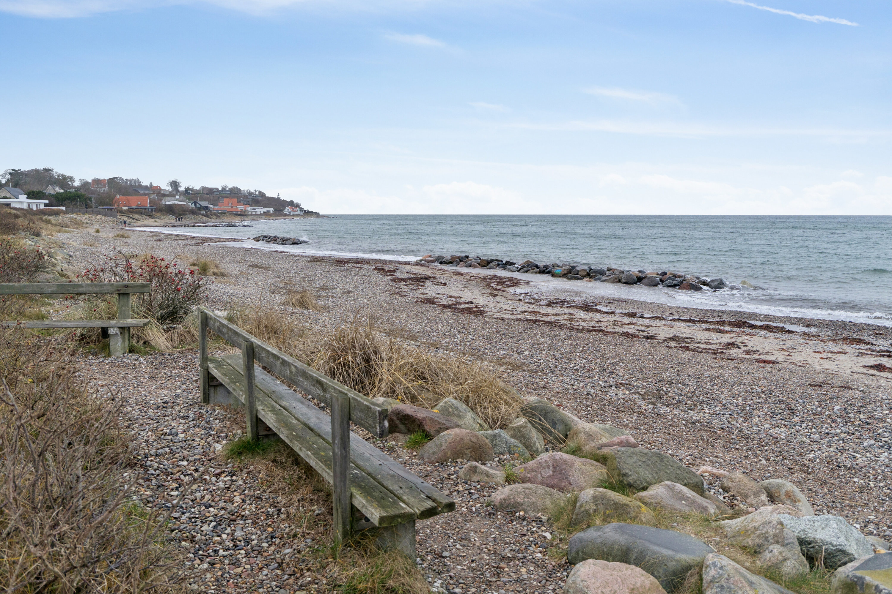 Fremhævet udendørs billede i fuldskærmstilstand. Billede af Elmevej 3, 3250 Gilleleje