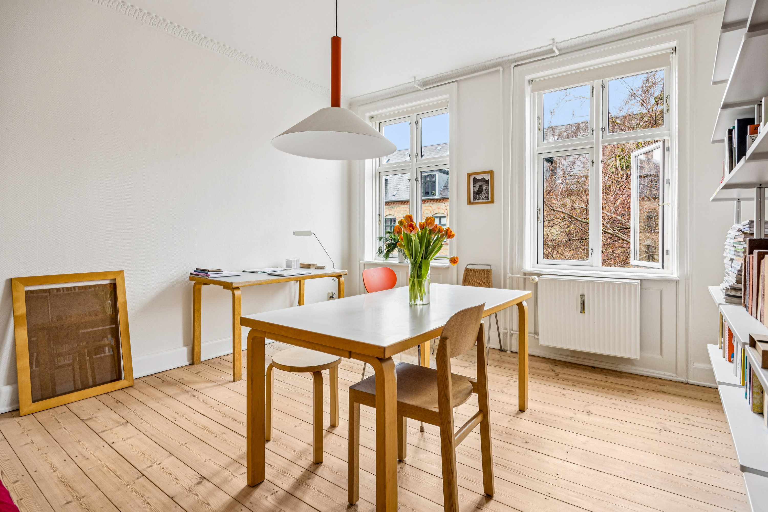 Fremhævet stue billede i fuldskærmstilstand. Billede af Godthåbsvej 62D, 2. tv., 2000 Frederiksberg