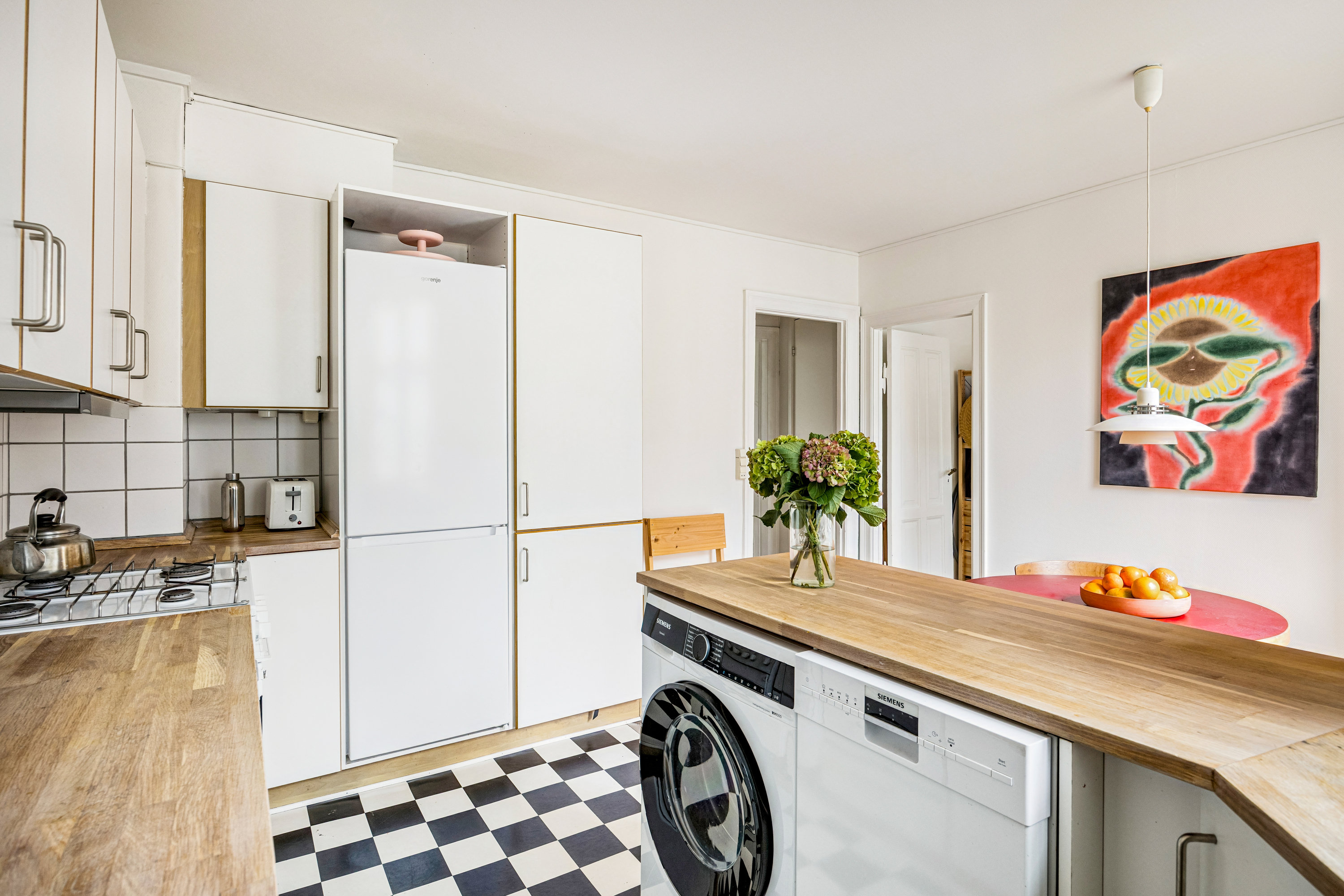 Fremhævet køkken billede i fuldskærmstilstand. Billede af Godthåbsvej 62D, 2. tv., 2000 Frederiksberg