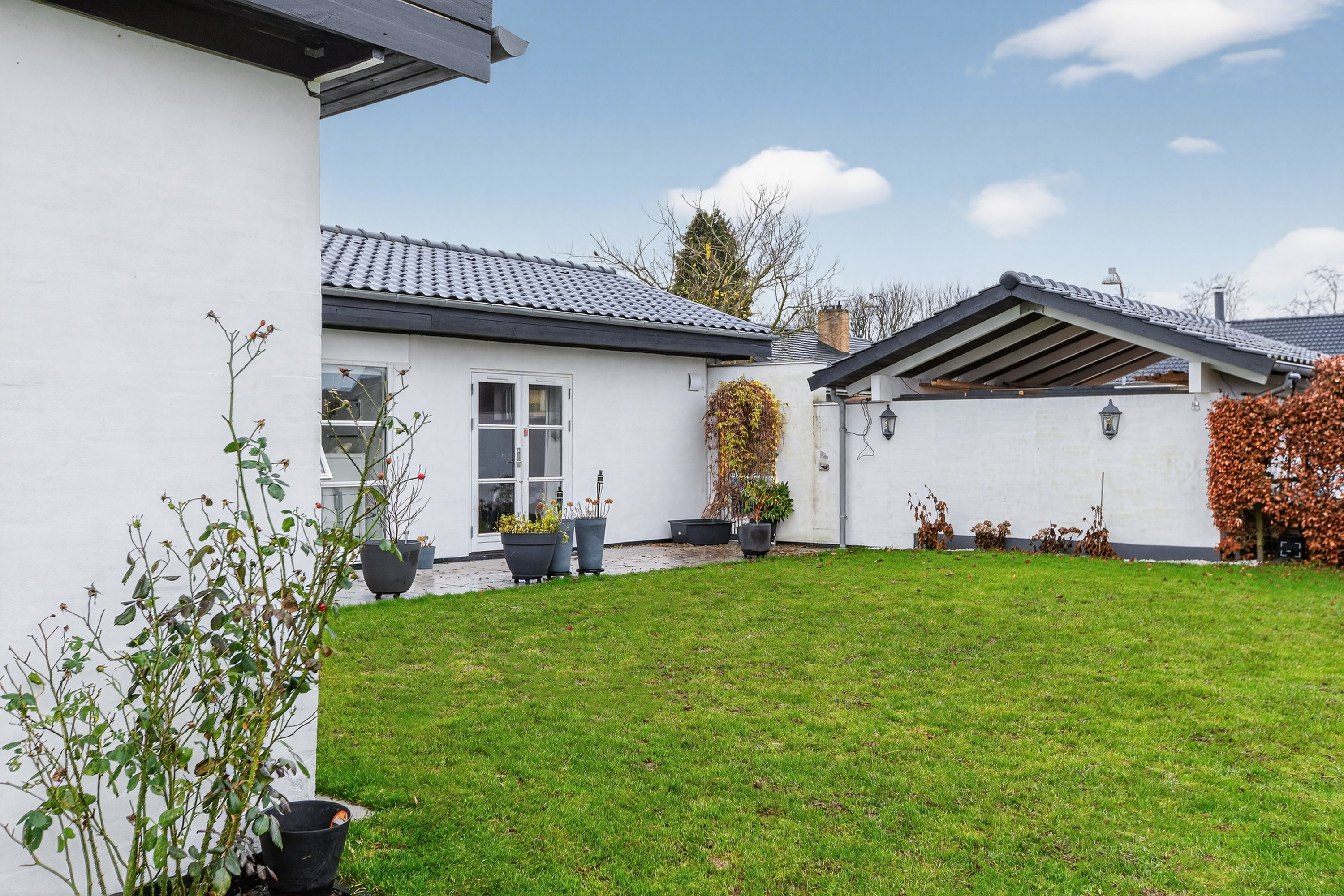 Fremhævet ude billede i fuldskærmstilstand. Billede af Rørkær 31, Smørumnedre, 2765 Smørum