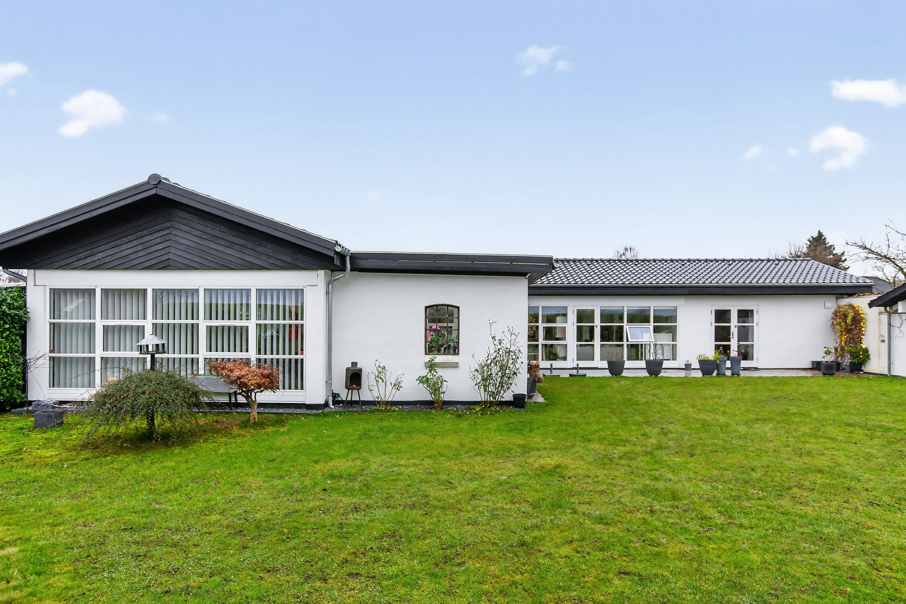 Fremhævet ude billede i fuldskærmstilstand. Billede af Rørkær 31, Smørumnedre, 2765 Smørum