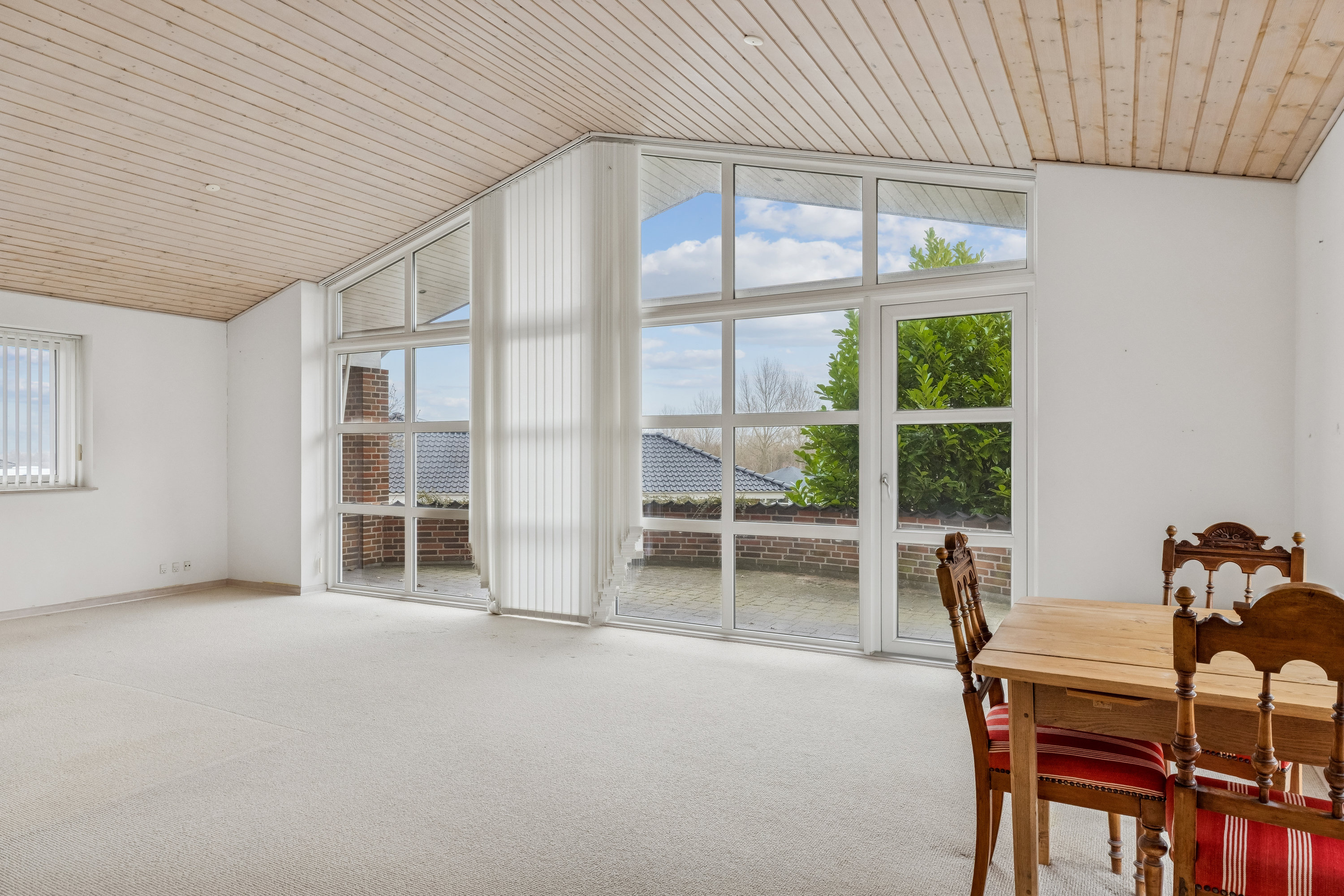 Fremhævet stue billede i fuldskærmstilstand. Billede af Tingholm 32, Guderup, 6430 Nordborg