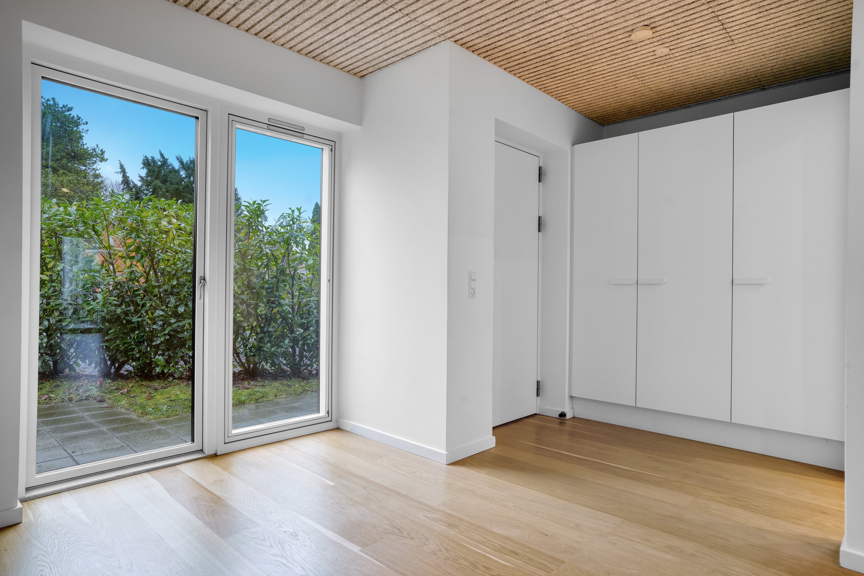 Fremhævet entré billede i fuldskærmstilstand. Billede af Nyvej 2B, 3050 Humlebæk