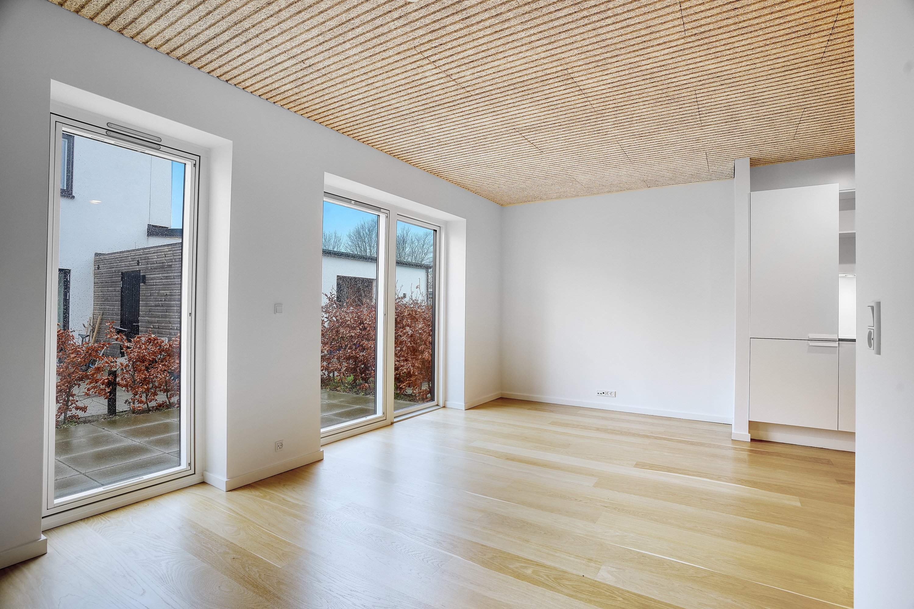 Fremhævet stue billede i fuldskærmstilstand. Billede af Nyvej 2B, 3050 Humlebæk