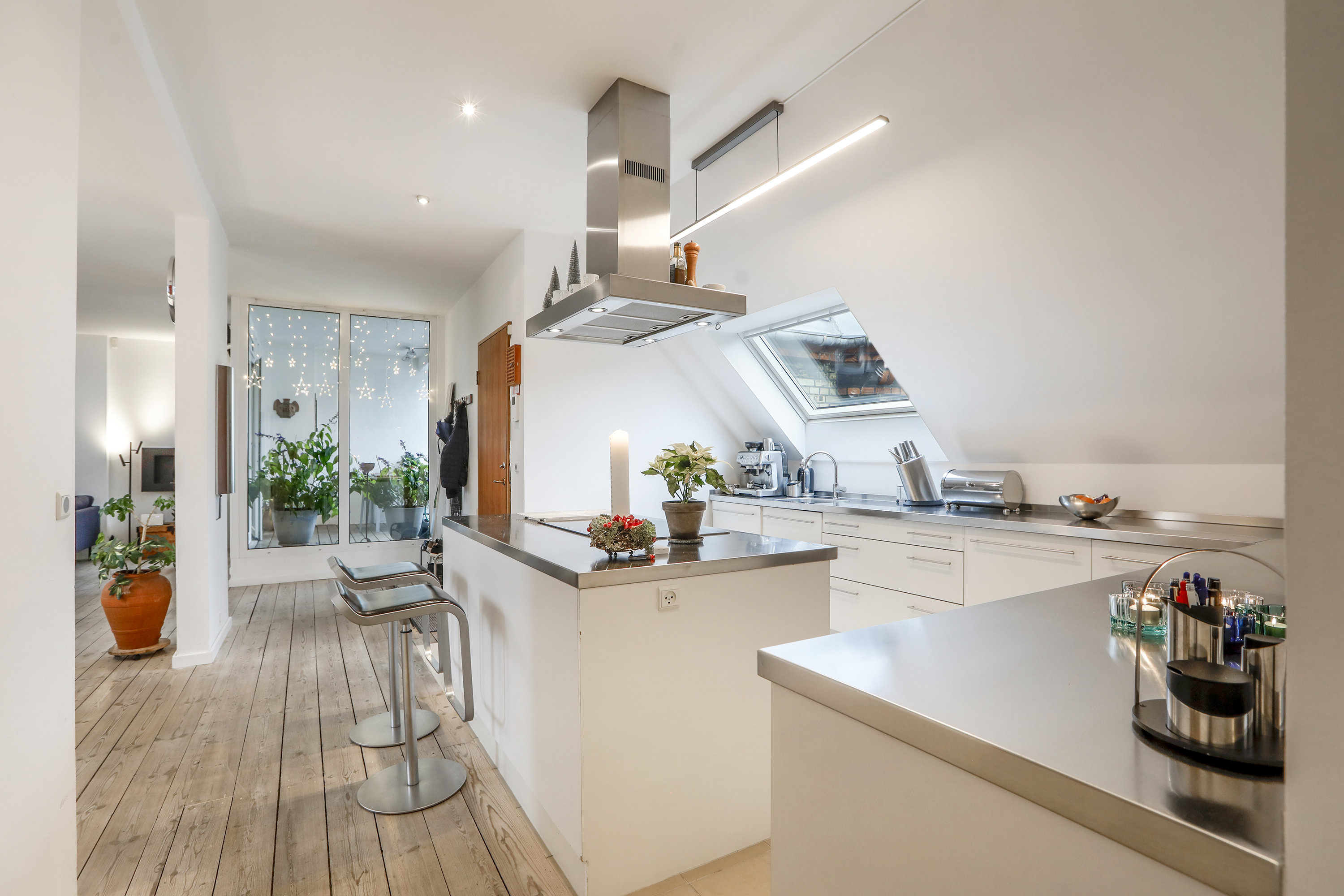 Fremhævet  billede i fuldskærmstilstand. Billede af Vester Voldgade 4, 5., 1552 København V