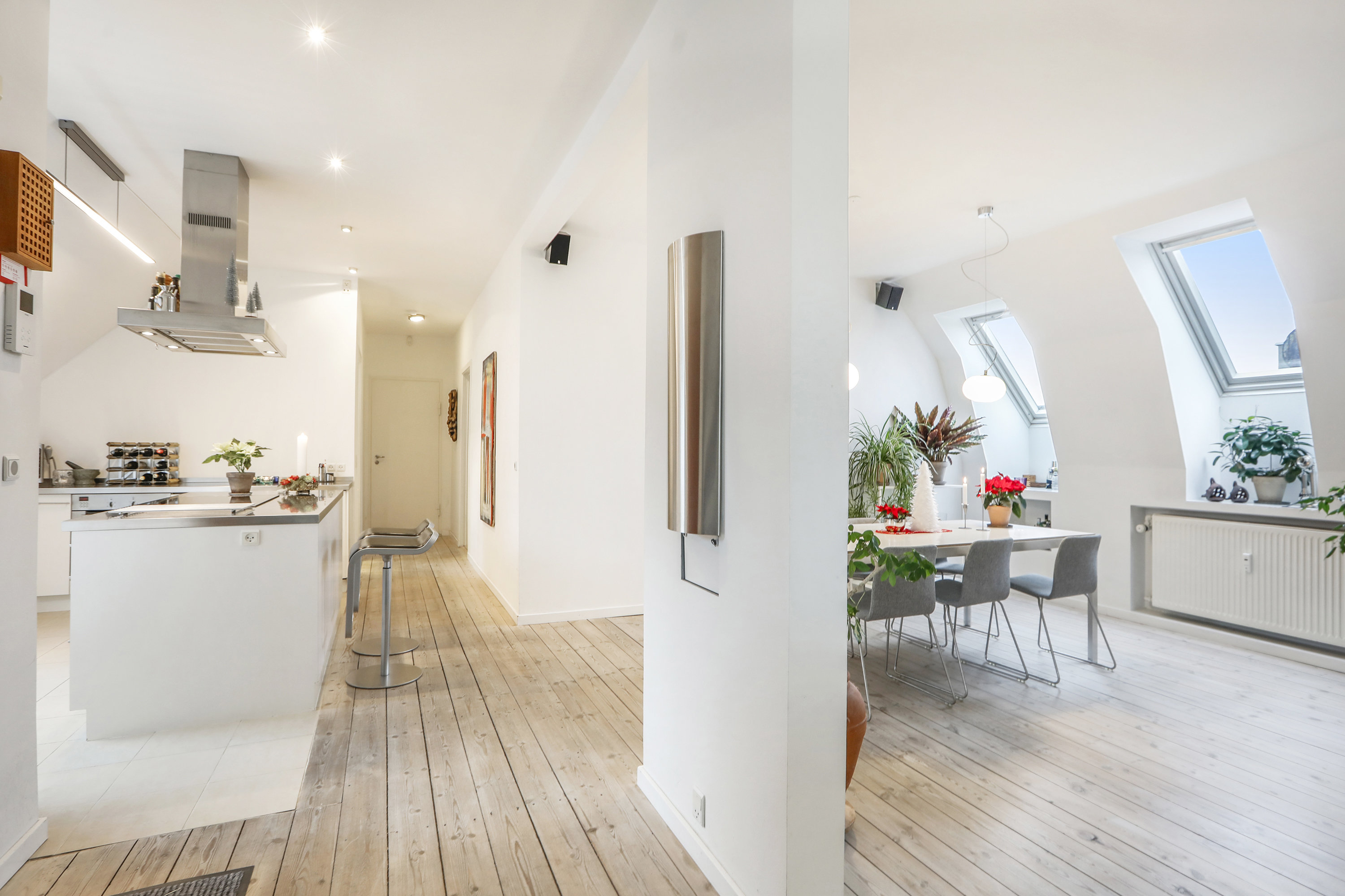 Fremhævet  billede i fuldskærmstilstand. Billede af Vester Voldgade 4, 5., 1552 København V