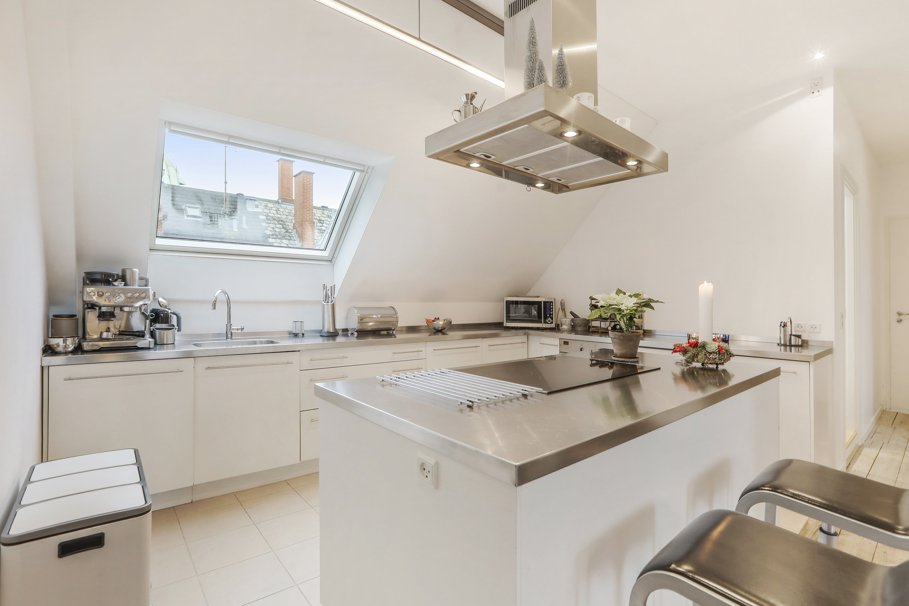 Fremhævet  billede i fuldskærmstilstand. Billede af Vester Voldgade 4, 5., 1552 København V