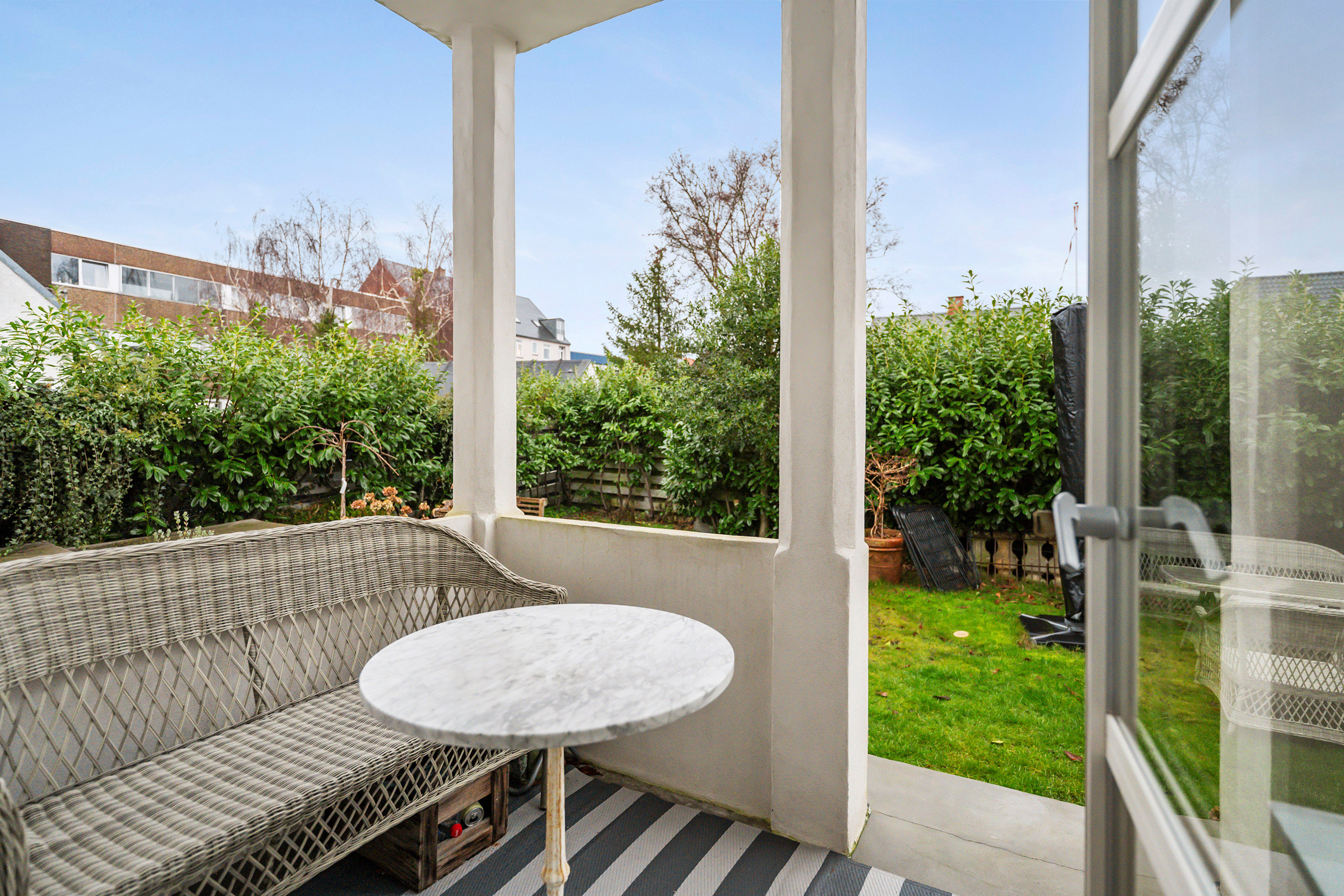 Miniaturebillede 1: ejendommen. Billede af Marievej 16B, st.., 2950 Vedbæk