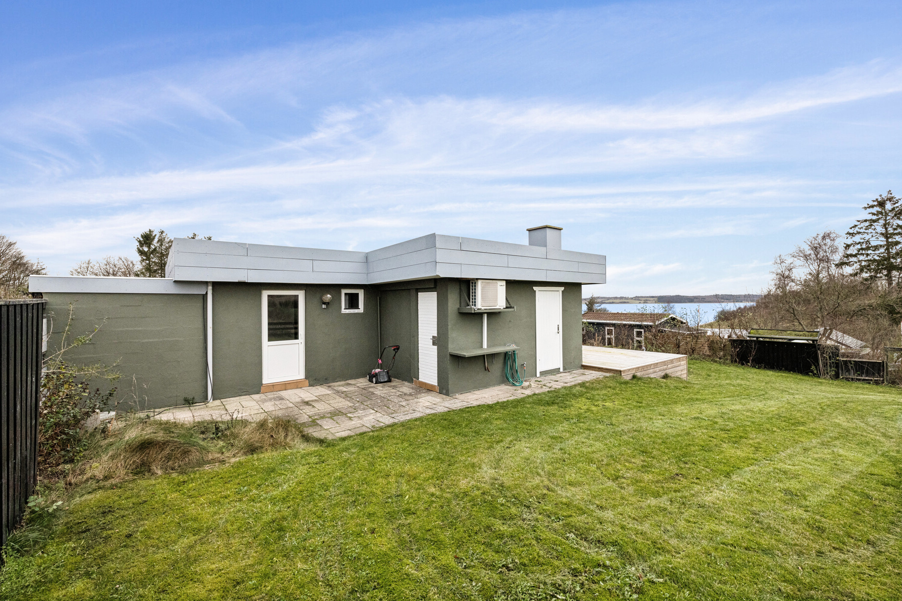 Fremhævet andet billede i fuldskærmstilstand. Billede af Strandvejen 72C, Hjarbæk, 8831 Løgstrup