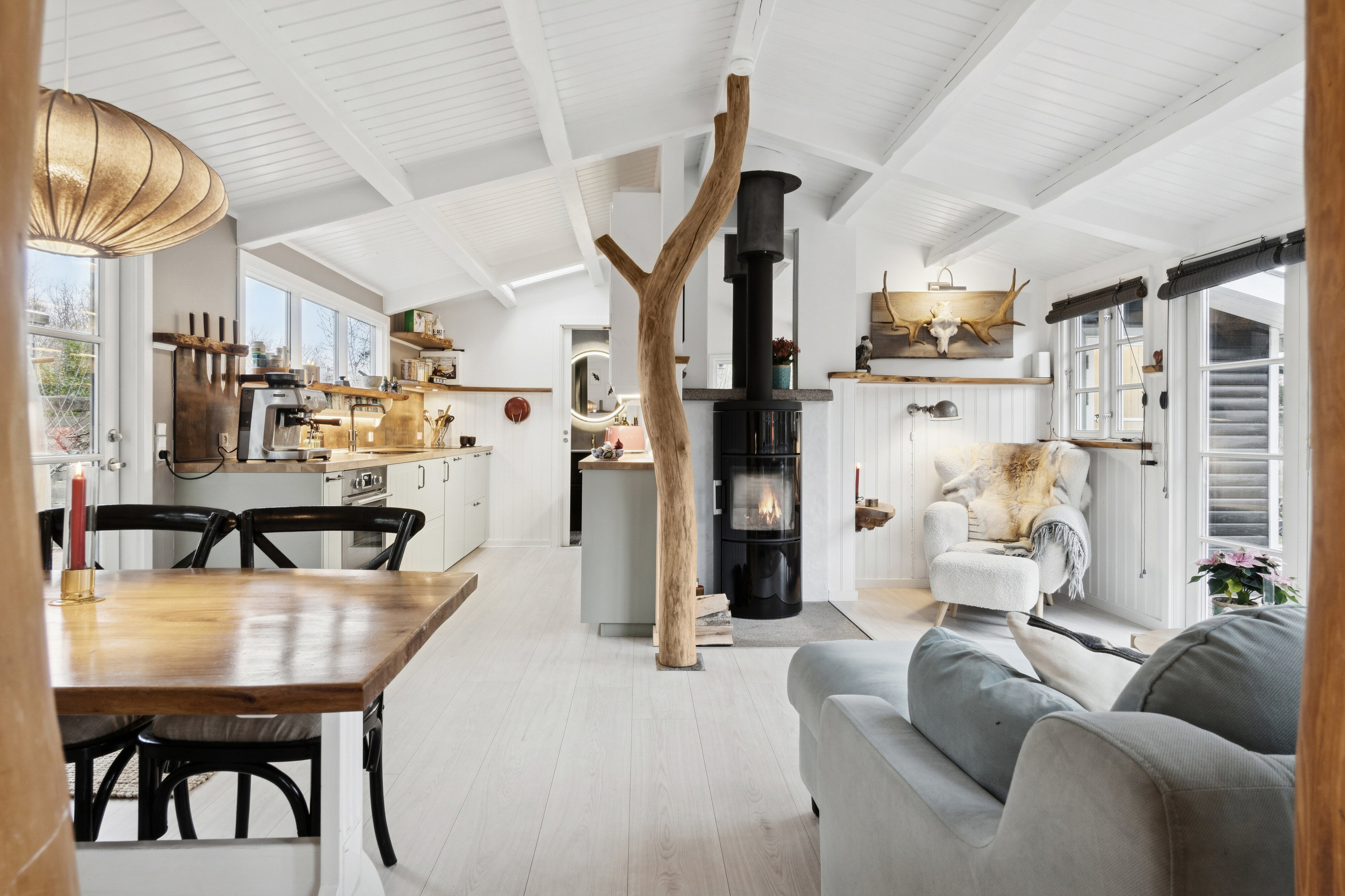 Fremhævet spisestue billede i fuldskærmstilstand. Billede af Pilevej 8, Klint, 4500 Nykøbing Sj