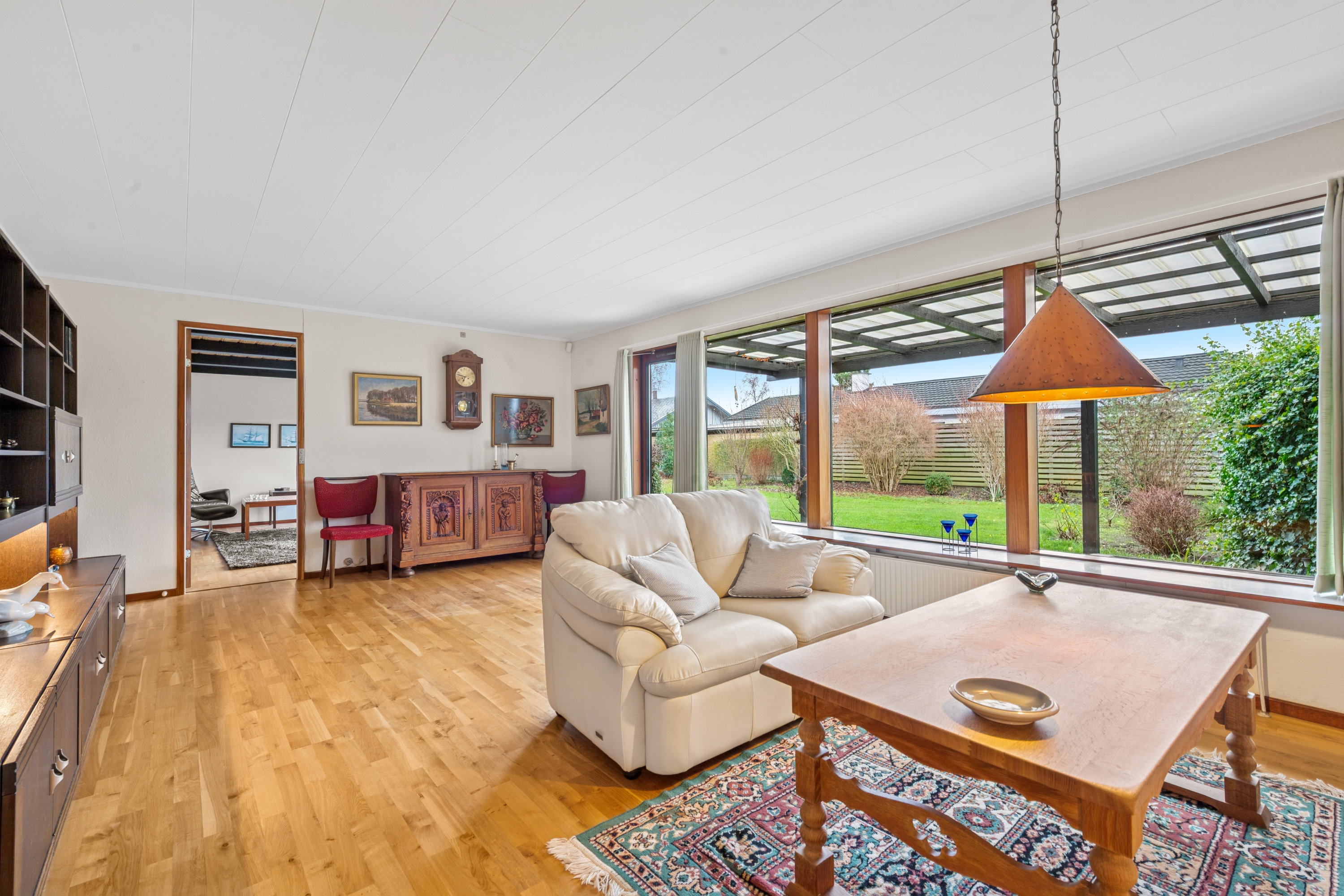 Fremhævet stue billede i fuldskærmstilstand. Billede af Storeholm 57, 2670 Greve