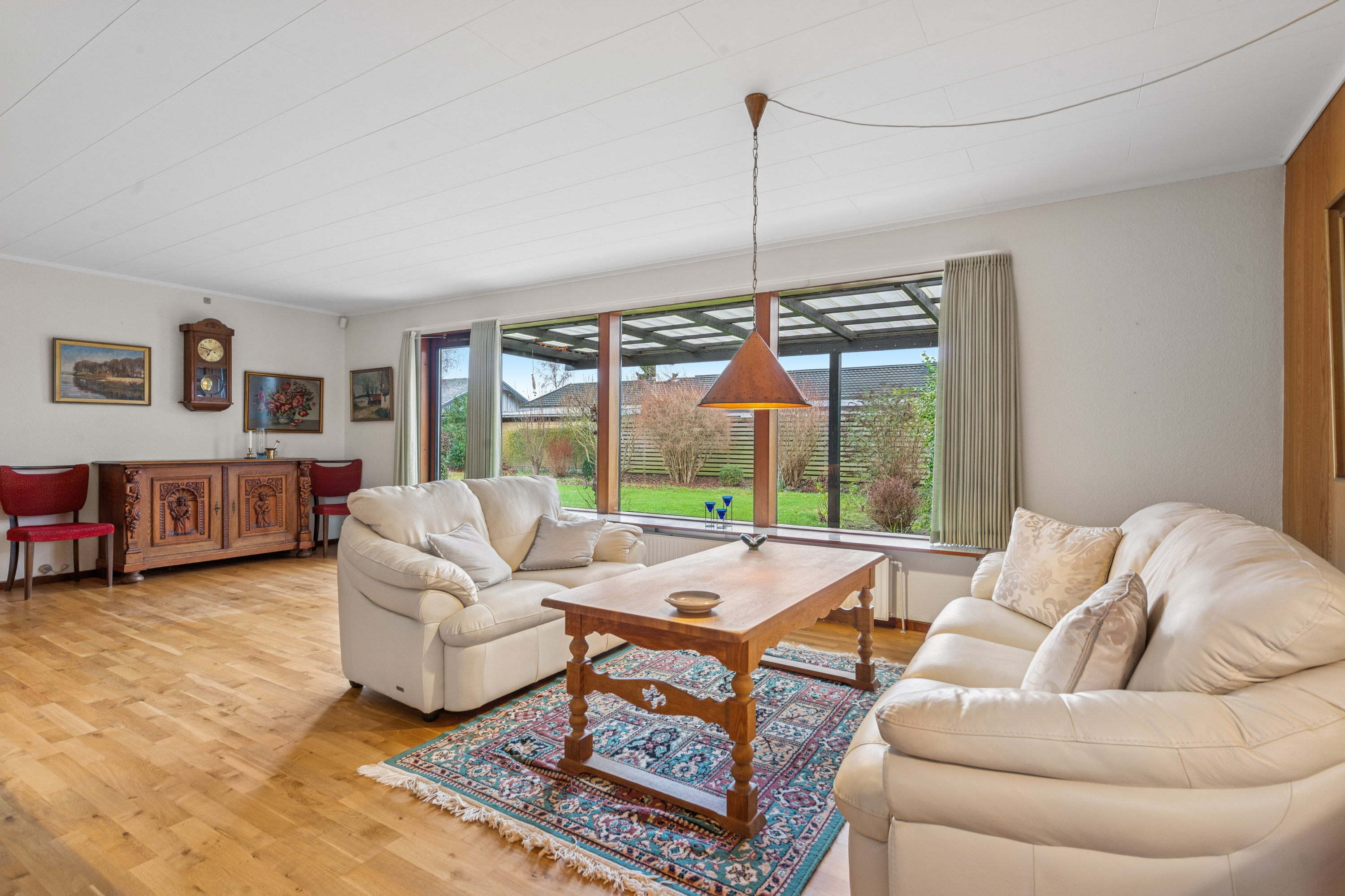 Fremhævet stue billede i fuldskærmstilstand. Billede af Storeholm 57, 2670 Greve