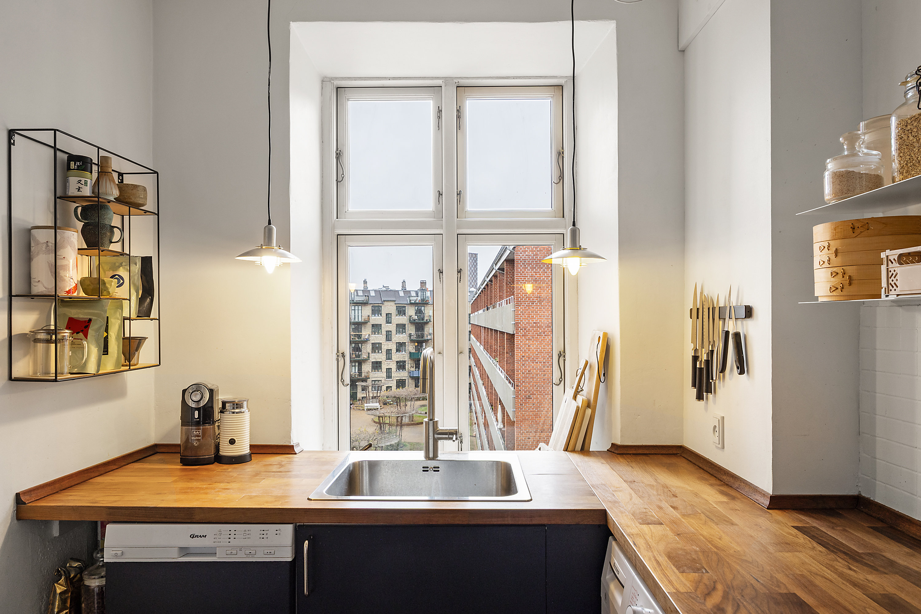 Fremhævet køkken billede i fuldskærmstilstand. Billede af Gormsgade 23, 4. th., 2200 København N