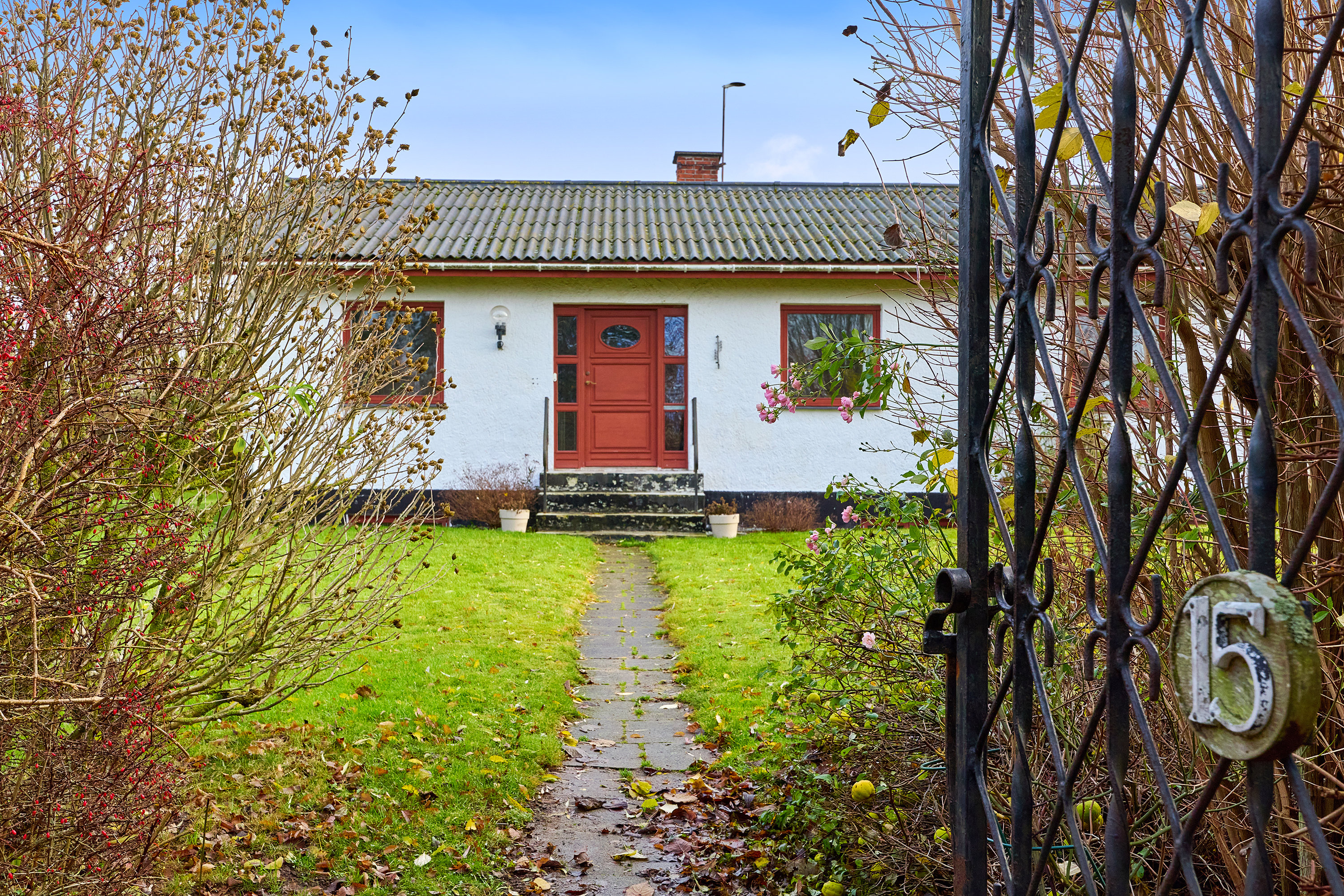 Fremhævet ejendommen billede i fuldskærmstilstand. Billede af Rostgårdsvej 15, 3250 Gilleleje