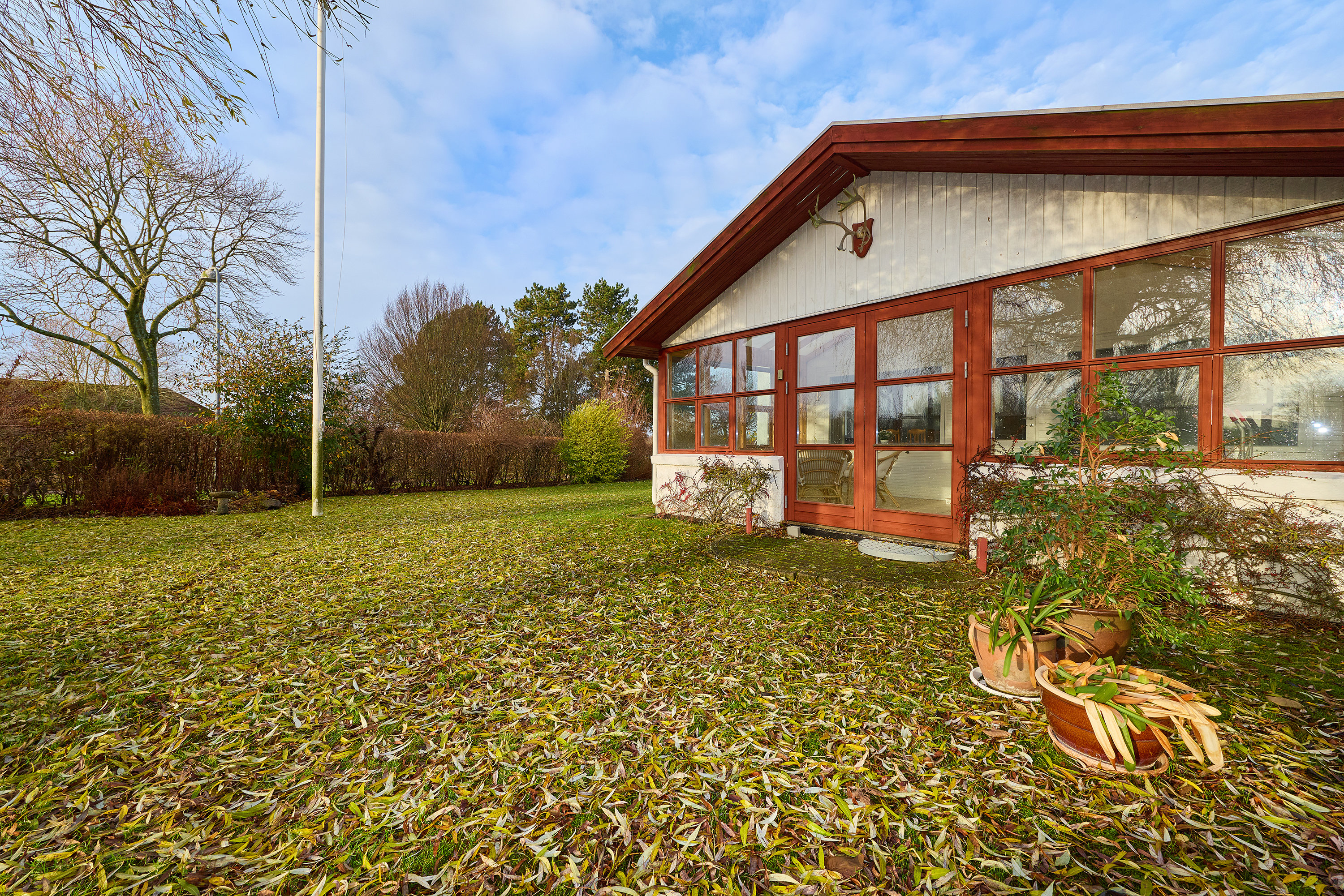 Fremhævet ejendommen billede i fuldskærmstilstand. Billede af Rostgårdsvej 15, 3250 Gilleleje